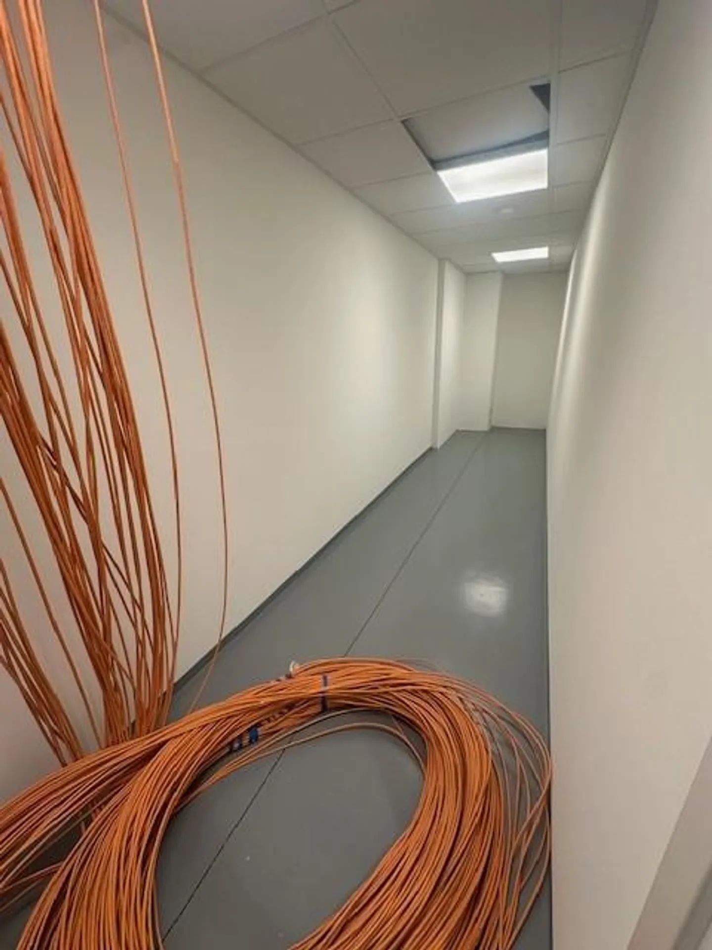 Moderne Büros in Gravesano - Foto 9 von 11