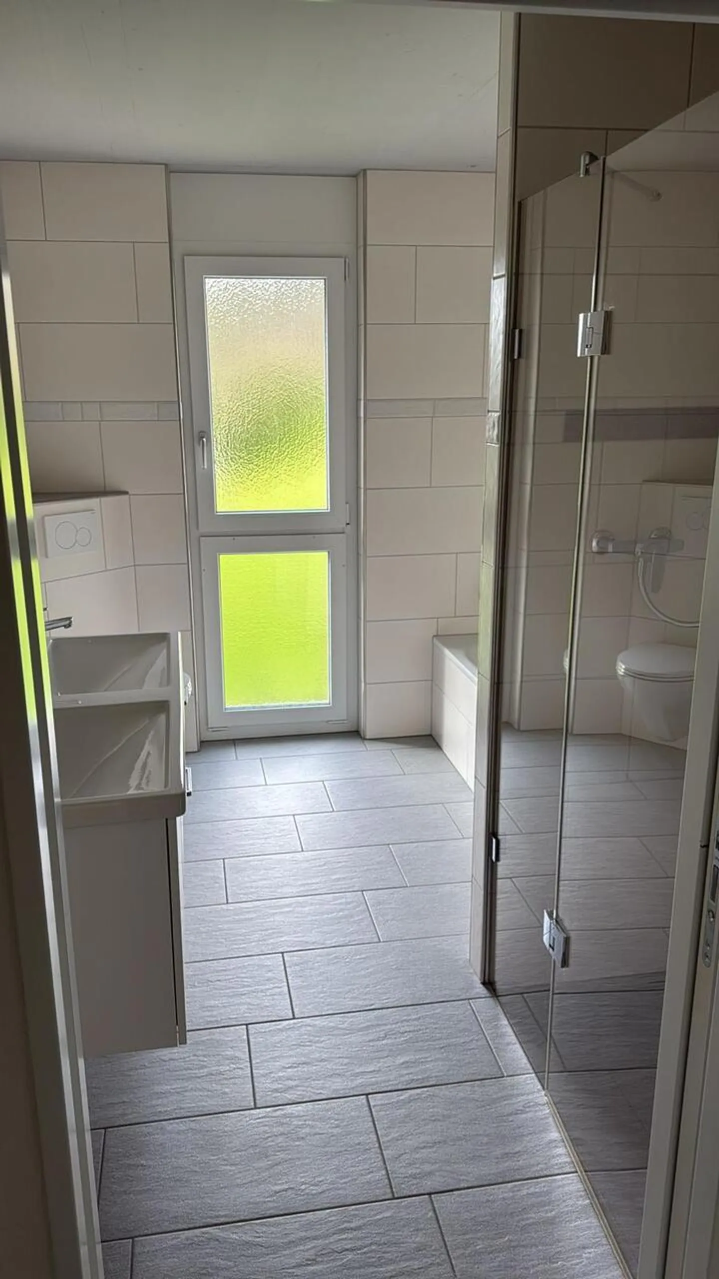 Maison multifamiliale attrayante avec 6 appartements - Photo 6 sur 6