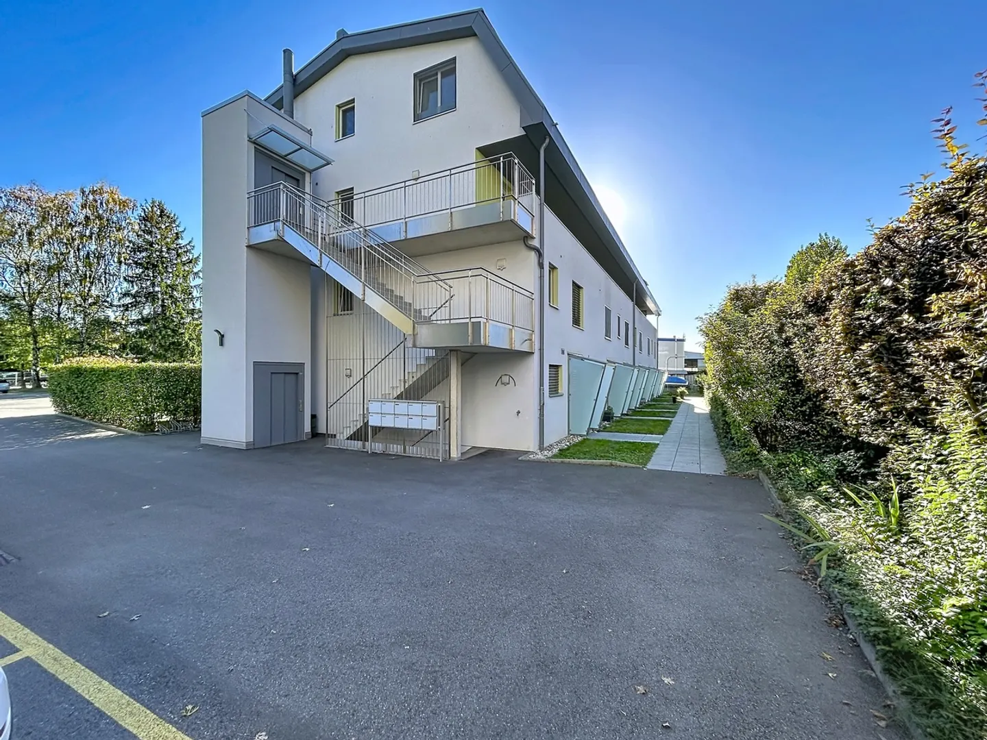 Appartement Duplex Spacieux - Photo 2 sur 8