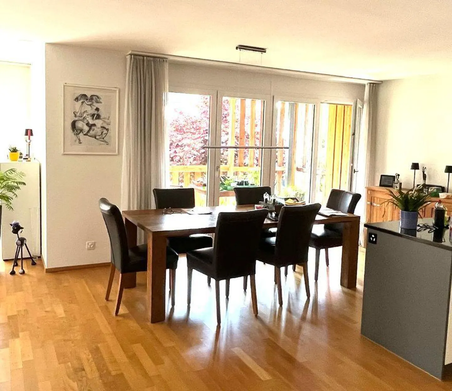 Appartement moderne de 4,5 pièces au centre d'Illnau - Photo 3 sur 12