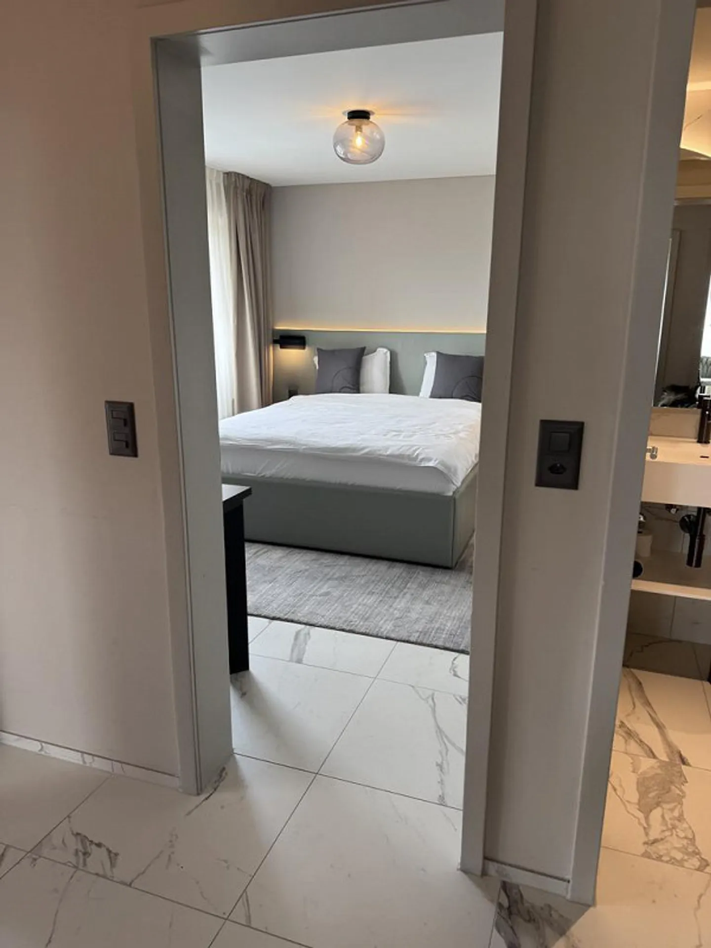 Appartement meublé de 3,5 pièces à louer - Photo 3 sur 6