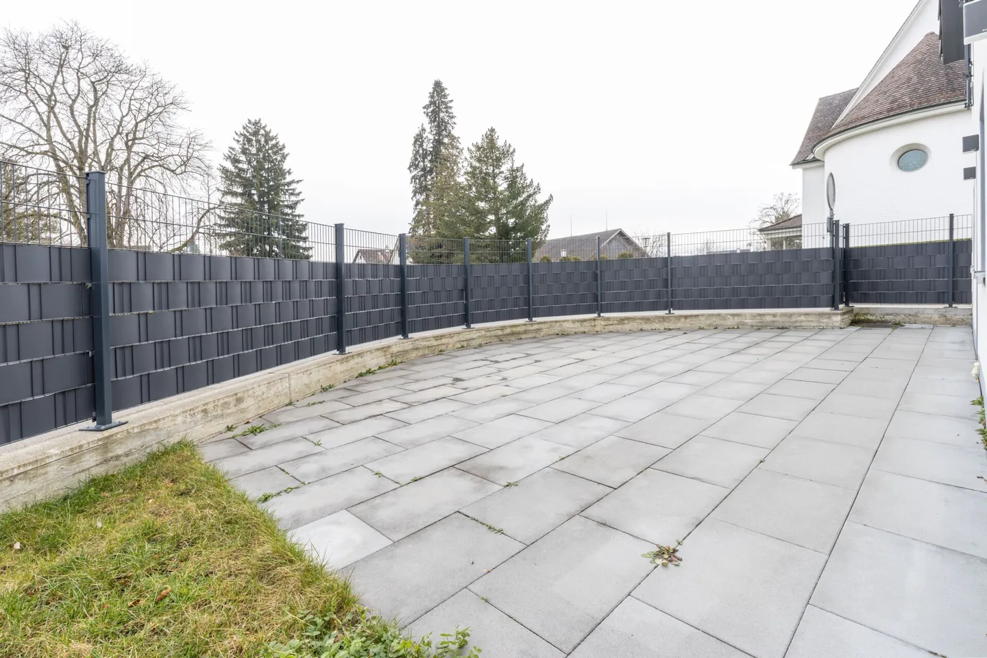 Maison individuelle indépendante dans un emplacement central - Photo 31 sur 36