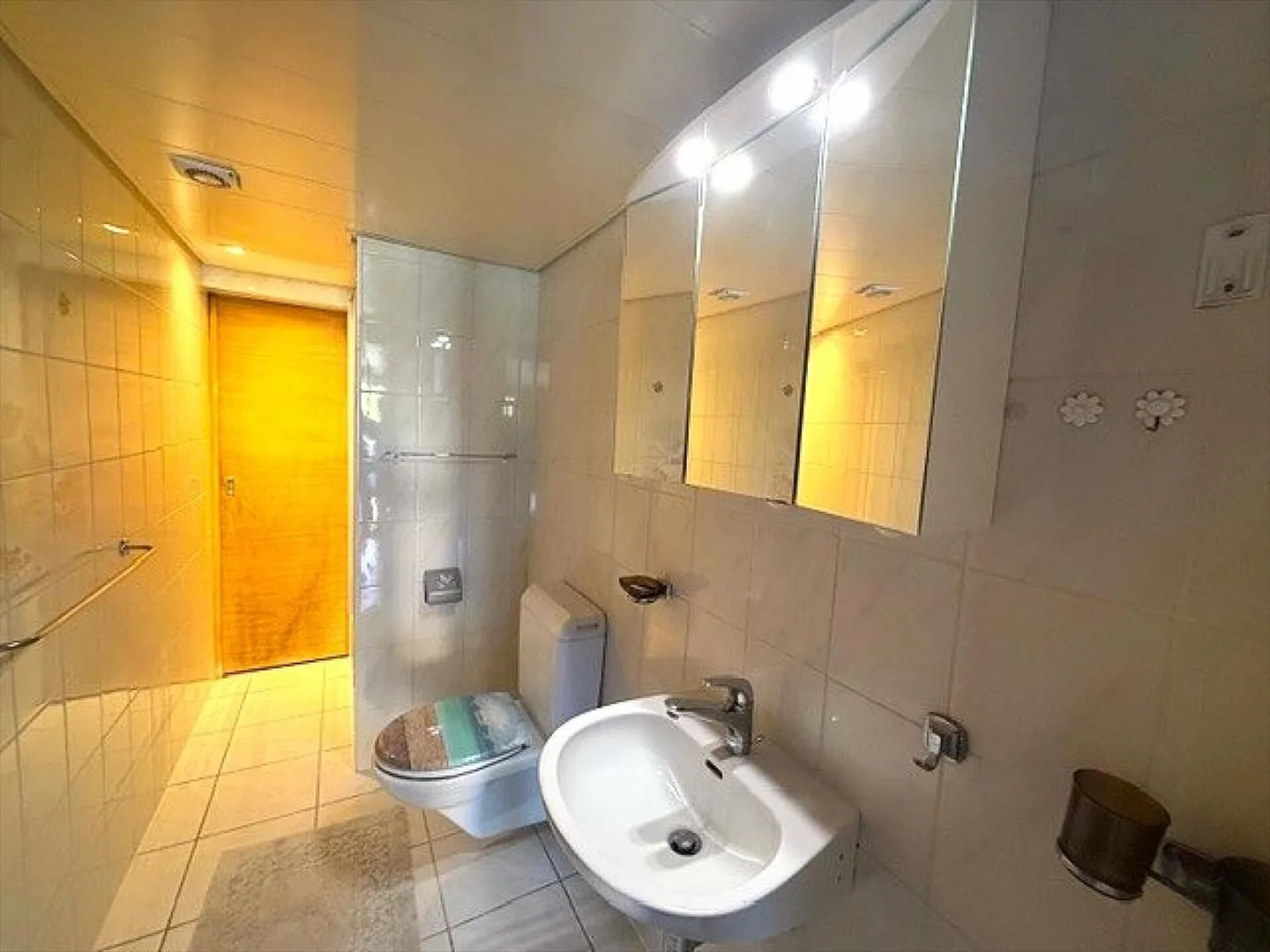 Joli appartement avec jardin - Photo 5 sur 8