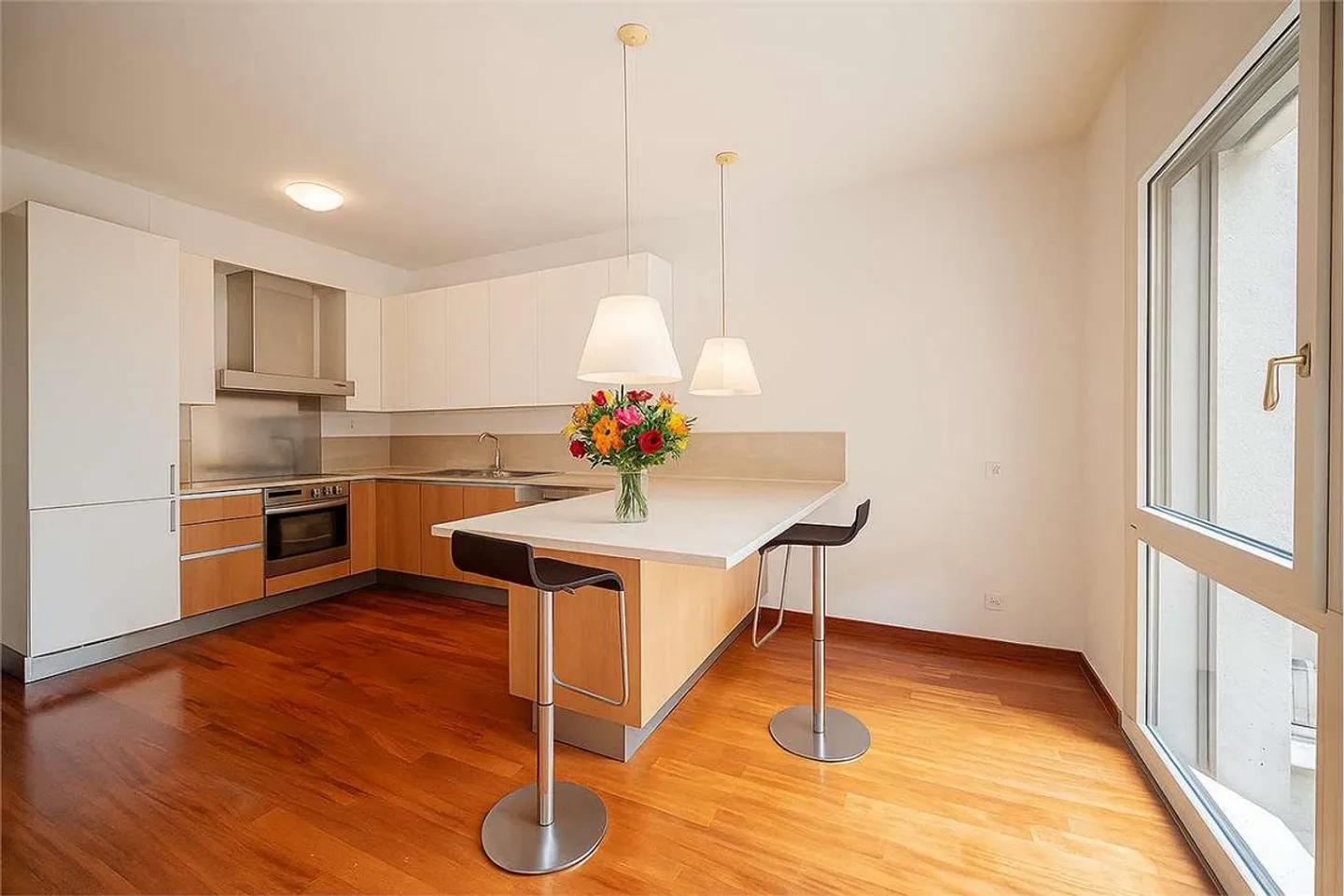 Esclusivo Attico Duplex con Vista Lago - Foto 4 di 13