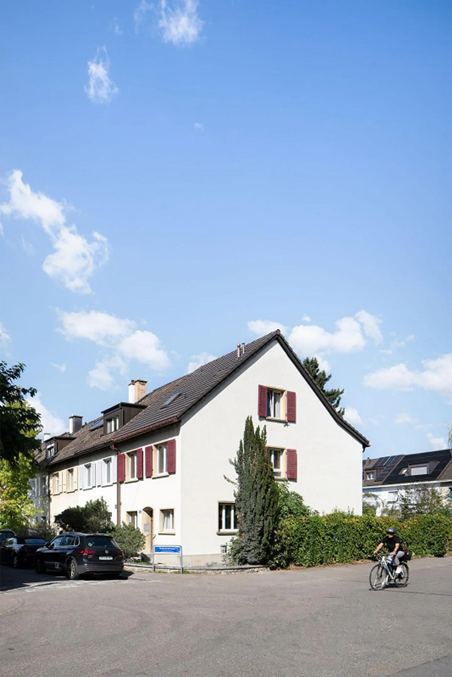 6-room single-family house with large garden in Neubadquartier - Photo 2 of 9