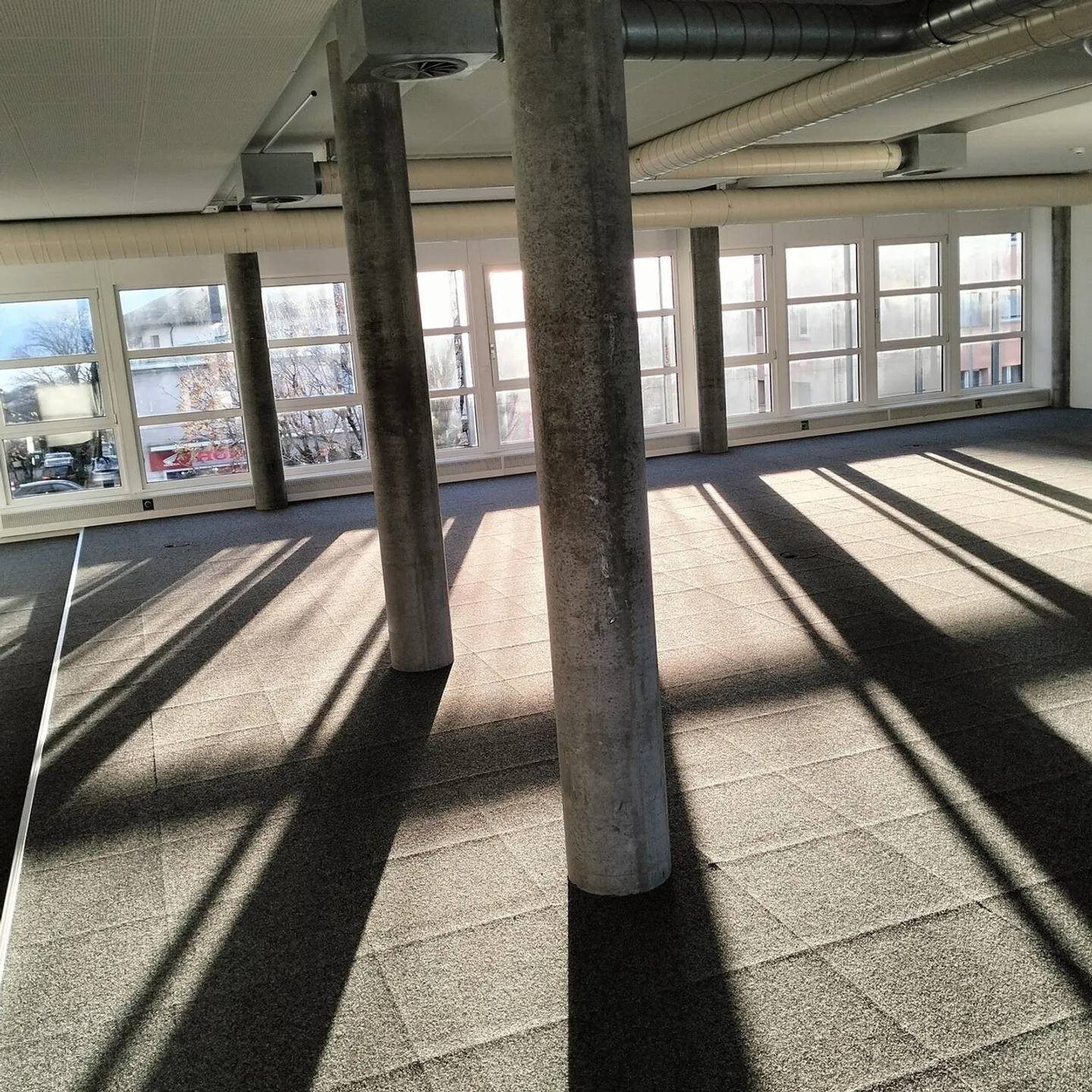 Moderne Räumlichkeiten - Ideale Lage für Büro/ruhige Tätigkeit! Miete 138.-/m2! - Foto 3 von 6