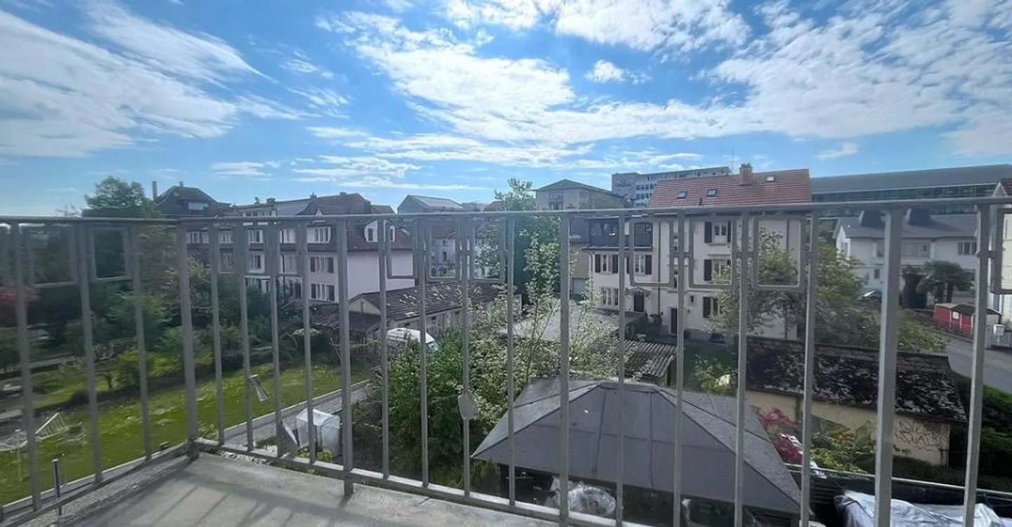 Magnifique appartement meublé et rénové de 113 m2 en centre-ville - Photo 8 sur 11