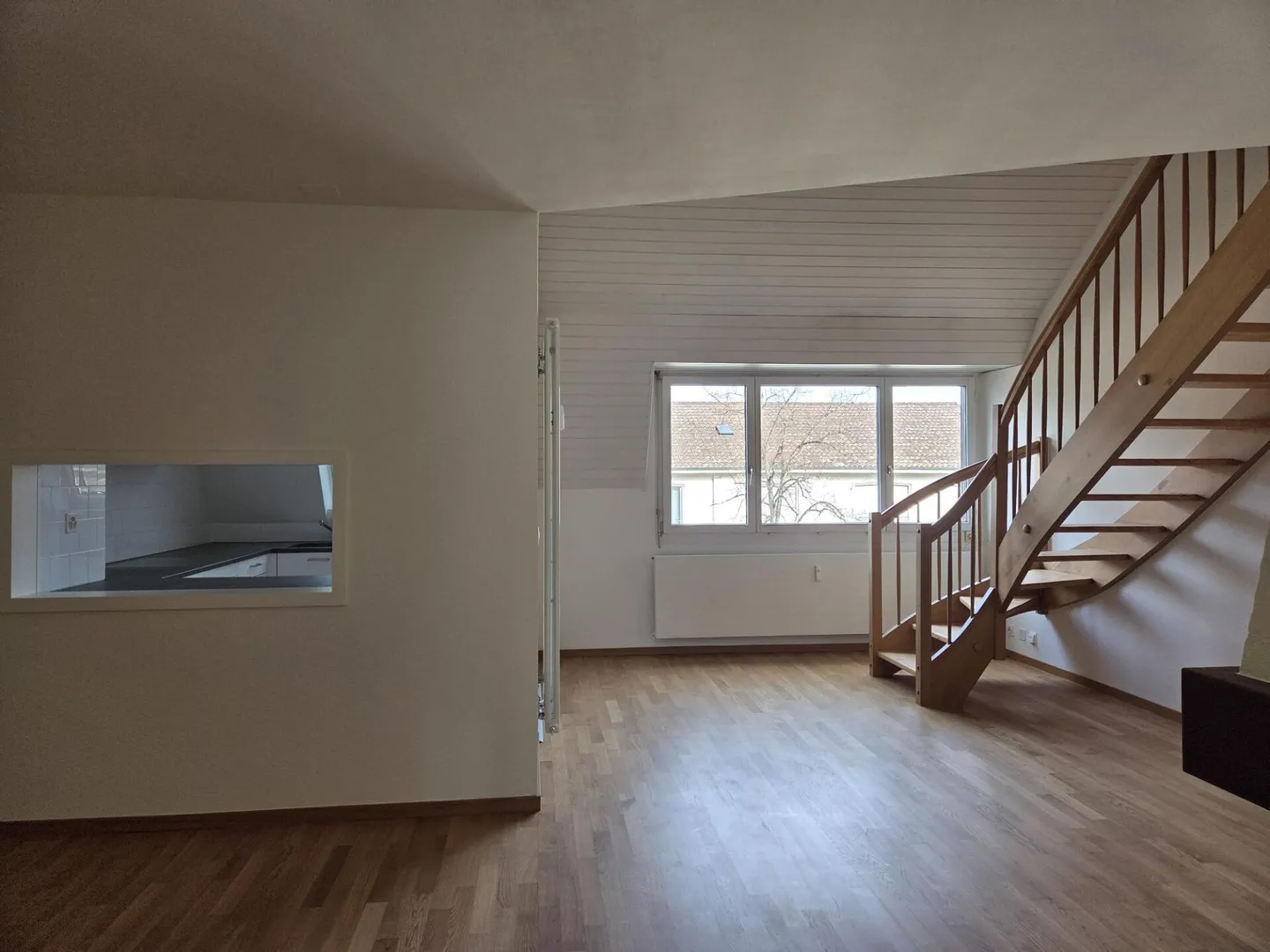 Appartamento Maisonette Ristrutturato in Posizione Ideale - Foto 6 di 9