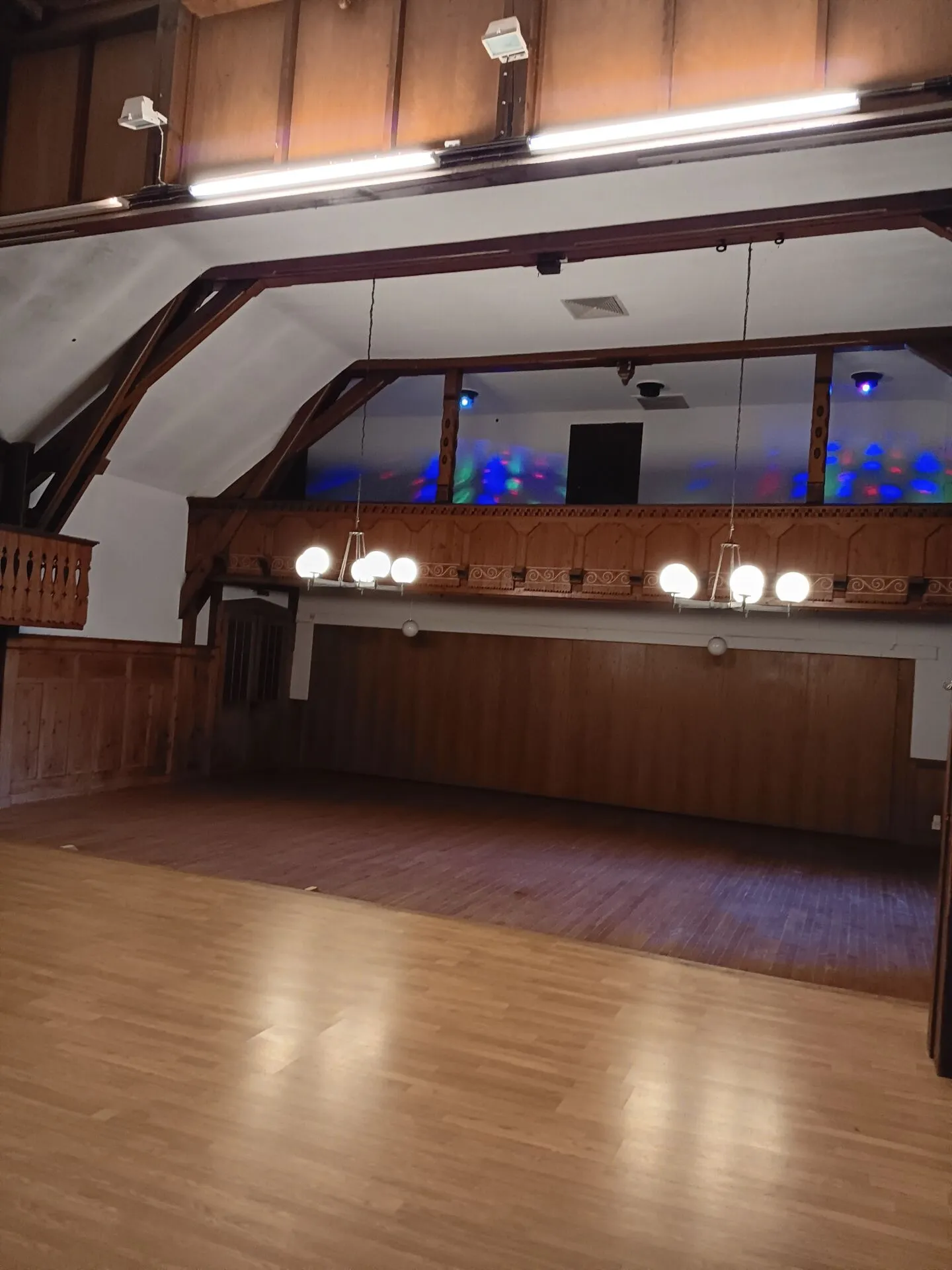 Espace de stockage spacieux - Photo 6 sur 11