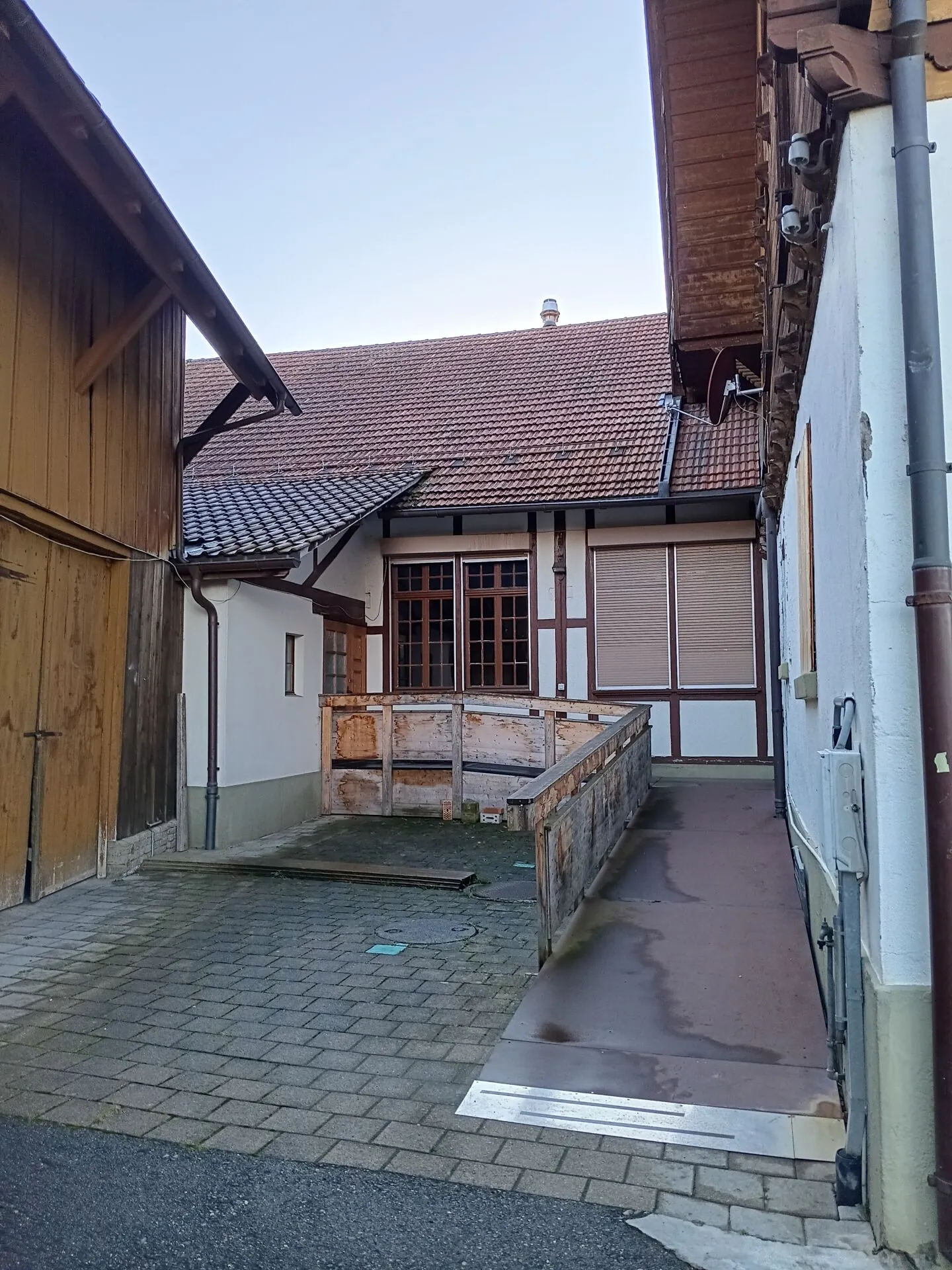 Espace de stockage spacieux - Photo 10 sur 11