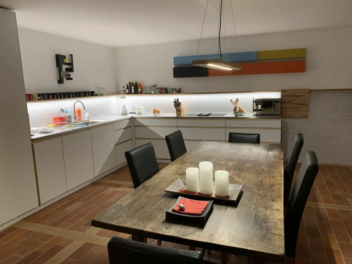 Appartamento spazioso recentemente ristrutturato - Foto 4 di 10