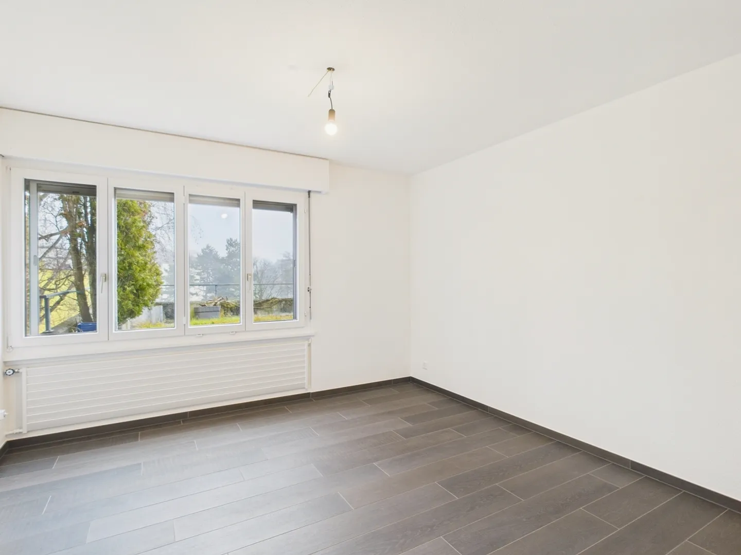 Charming 4.5-room terraced house on Sonnhaldenweg in Wittenbach - Photo 4 of 13