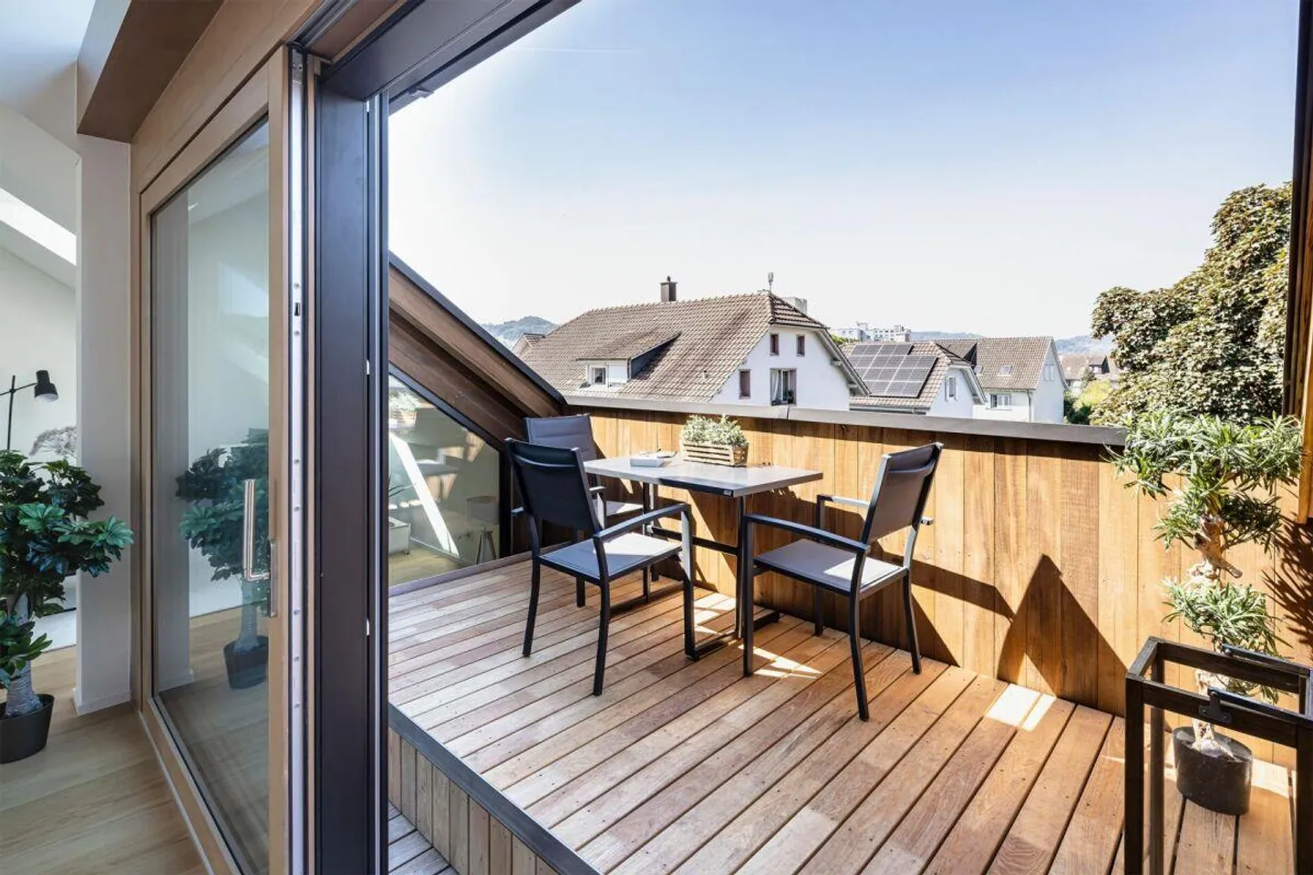 Penthouses spacieux avec deux terrasses + belle vue - Photo 3 sur 17