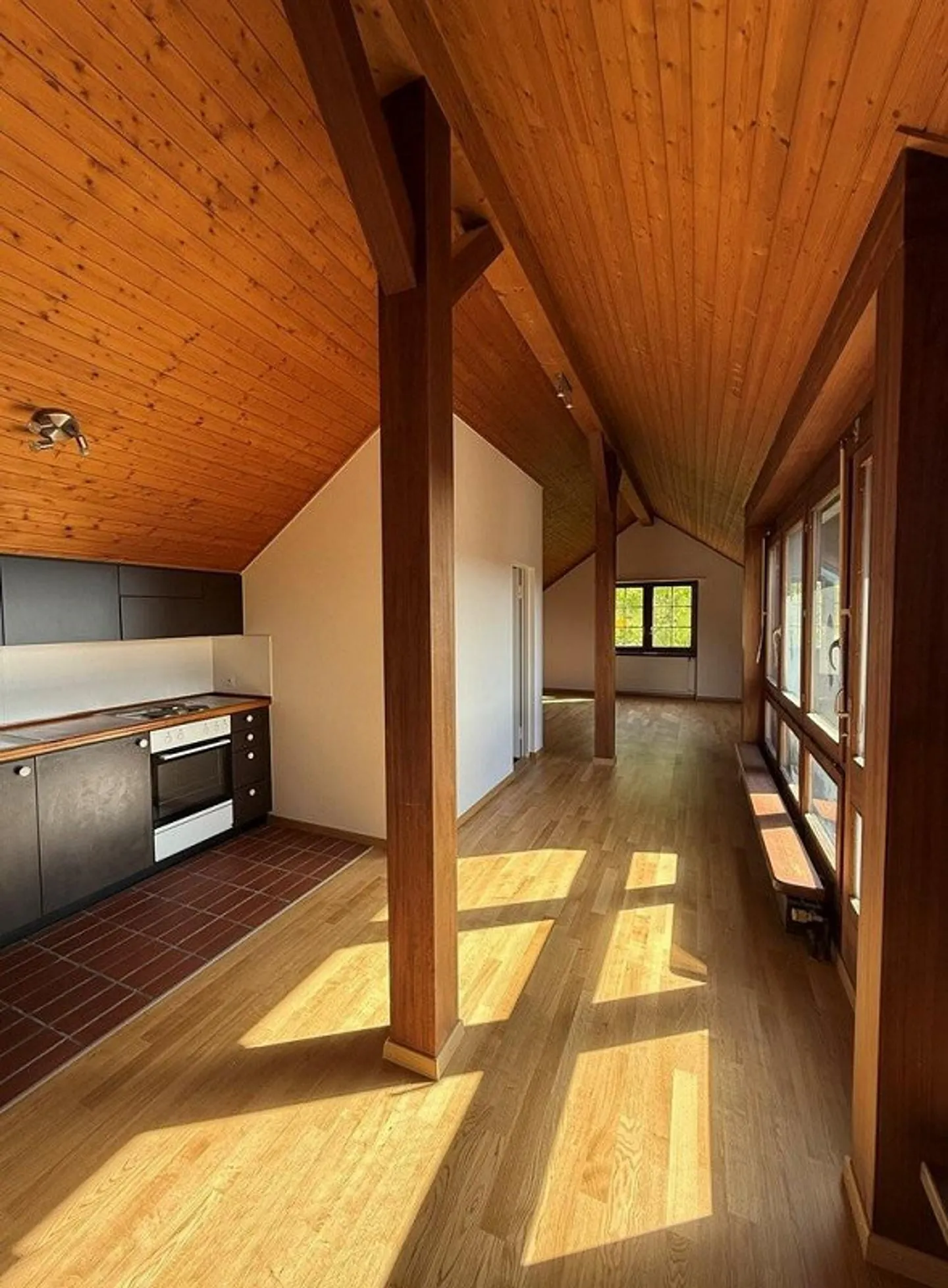 Charmant appartement en loft à louer à Witikon - Photo 3 sur 7