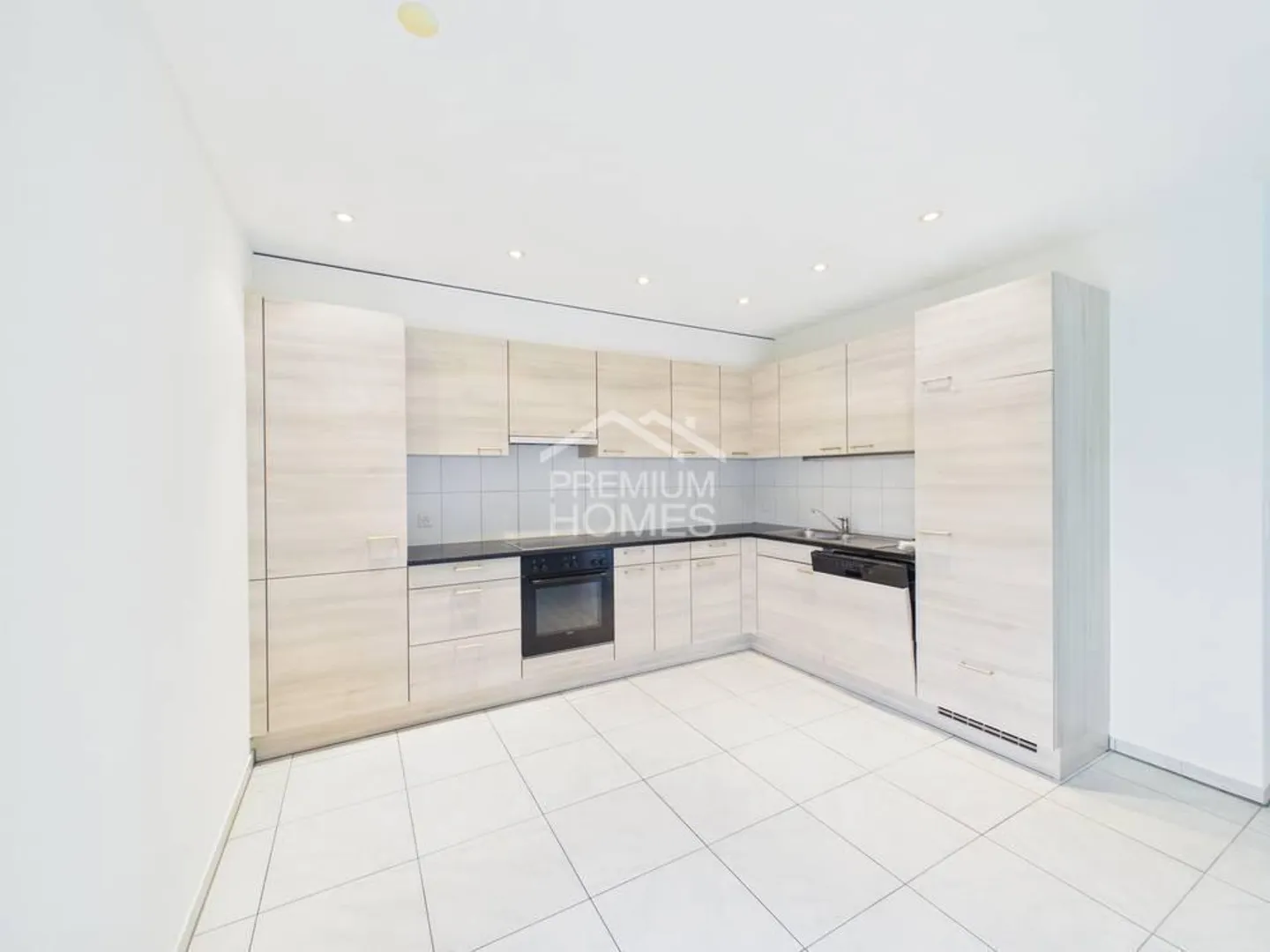 Vivere con un futuro per la tua famiglia - Foto 4 di 13