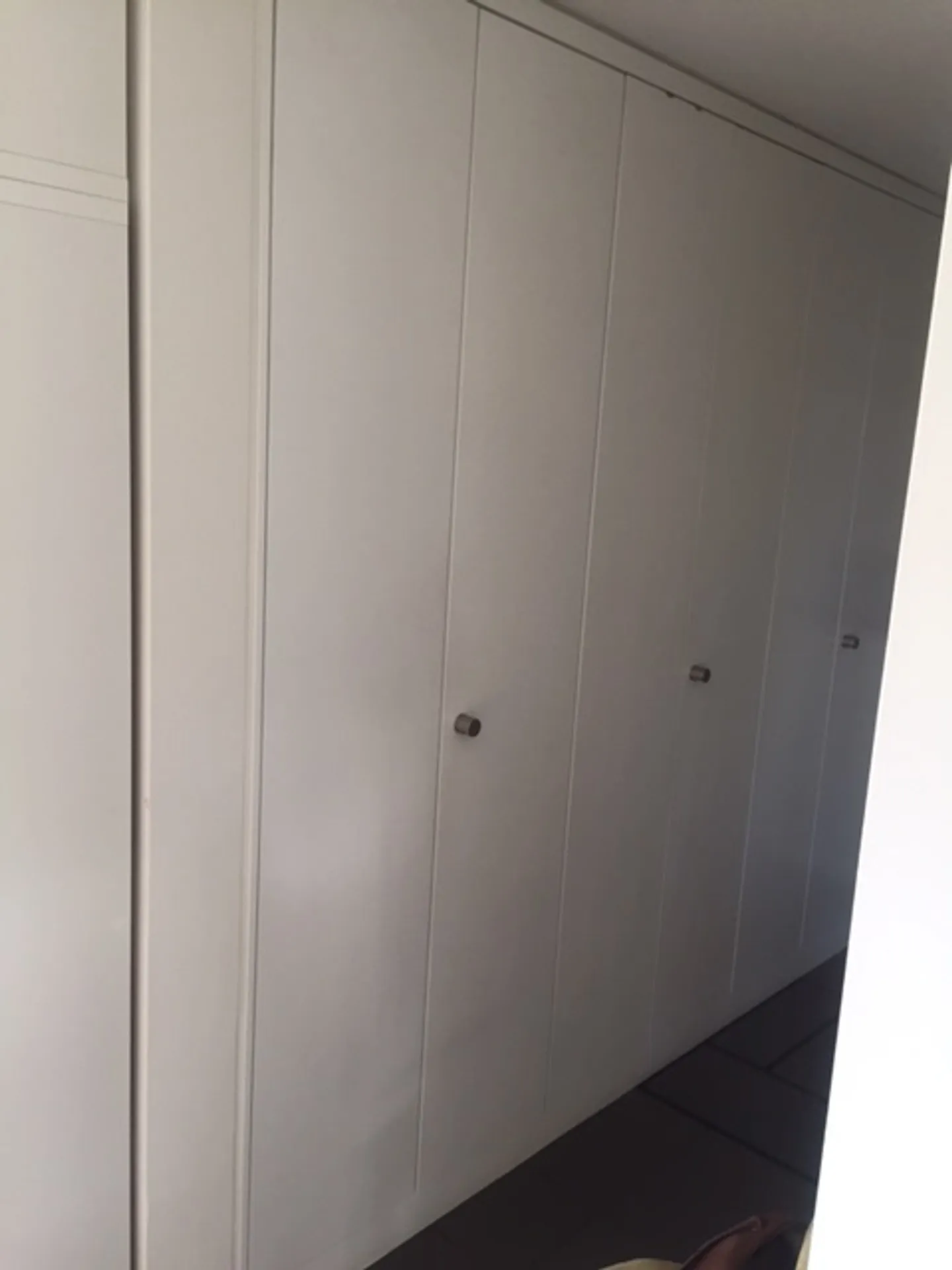 À louer appartement de 2,5 pièces avec vue sur le lac - Photo 2 sur 8