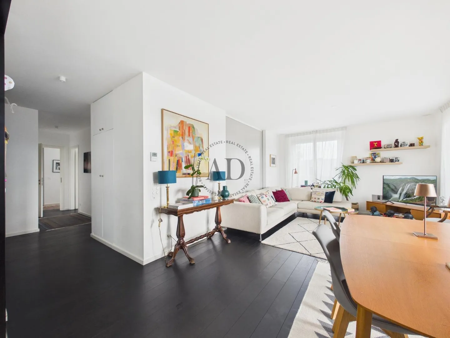 Luminoso appartamento in un nuovo edificio - Foto 2 di 3