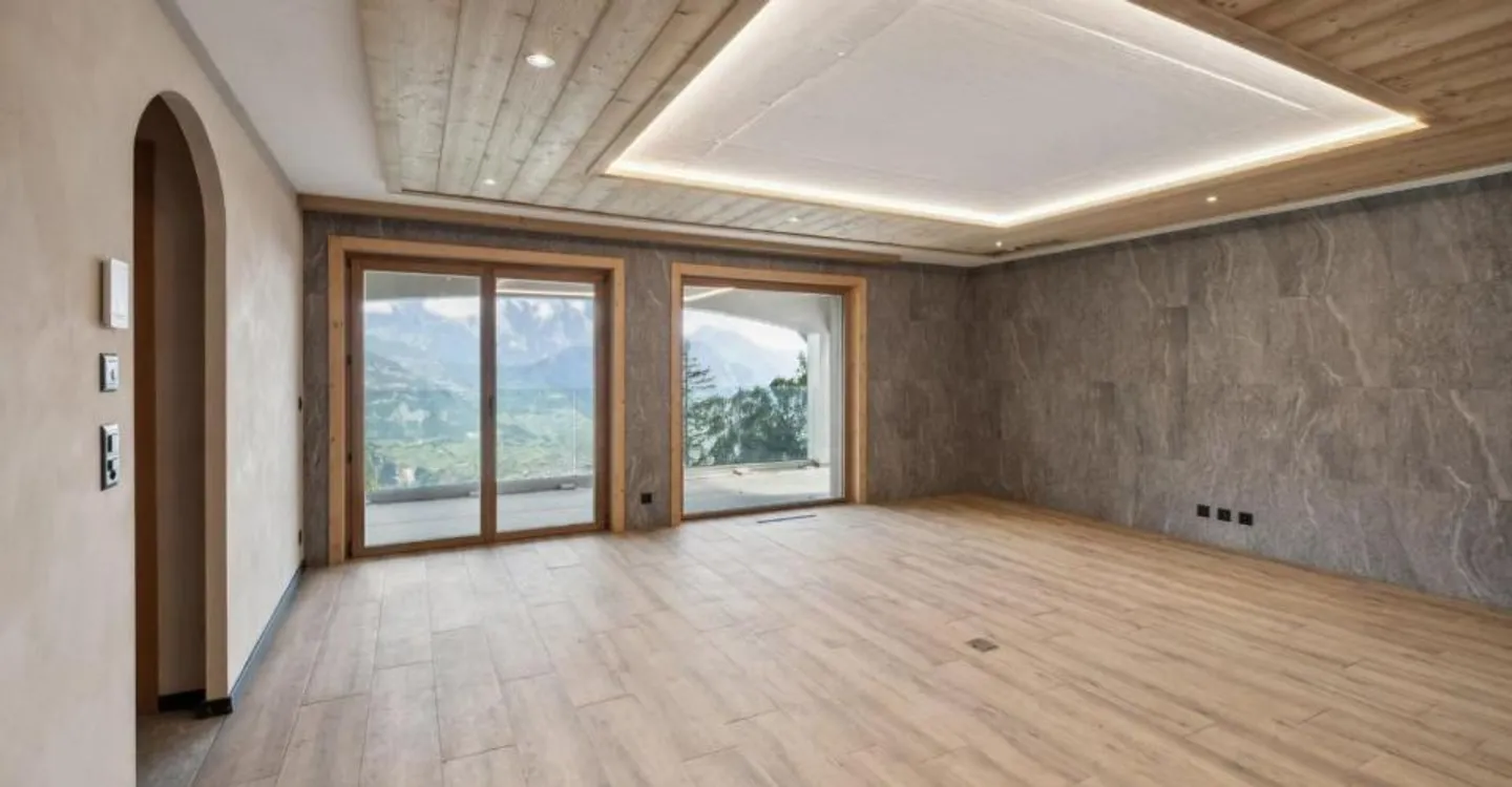 Superb new luxury duplex - Photo 5 of 10