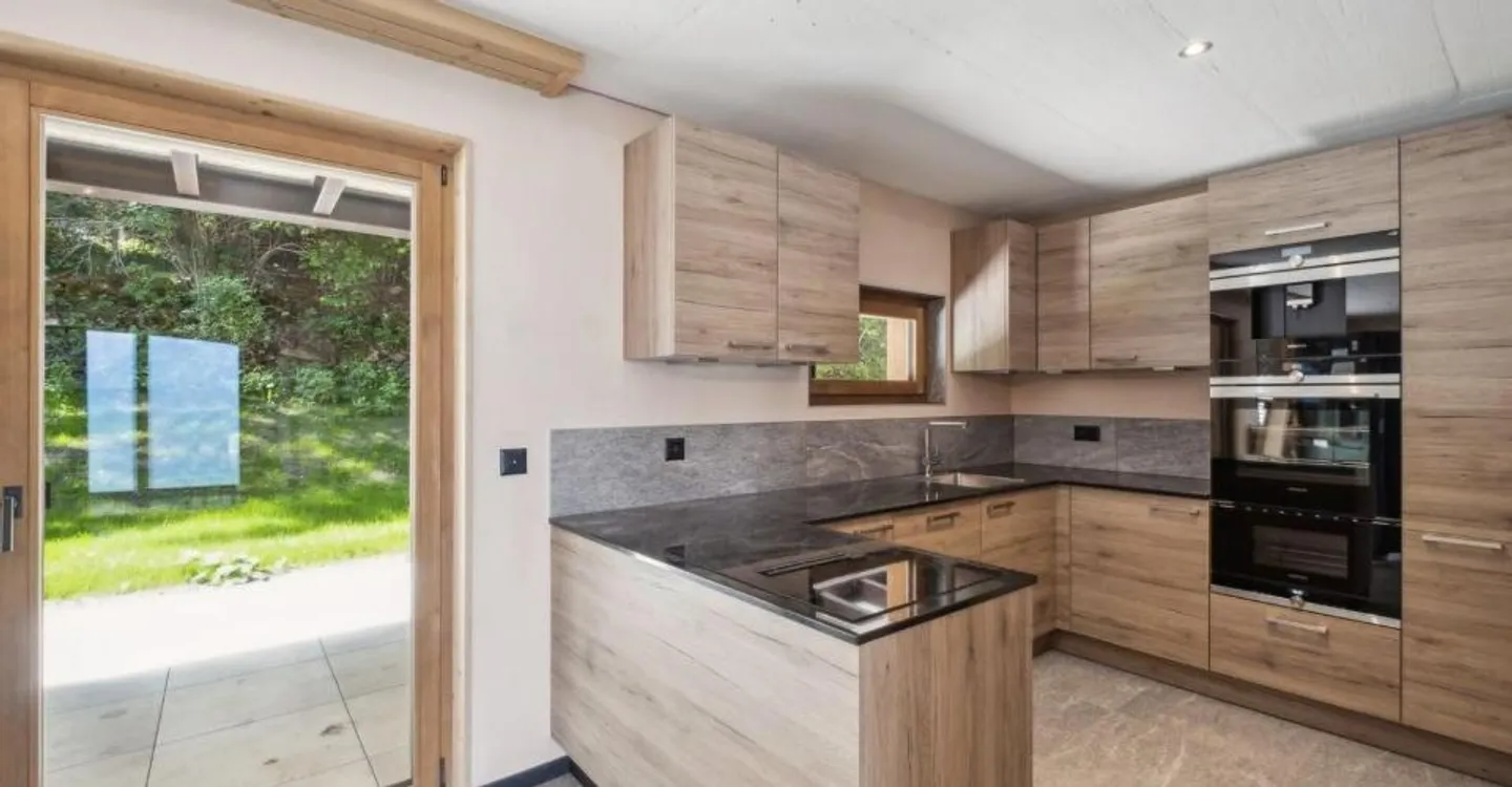 Superb new luxury duplex - Photo 3 of 10