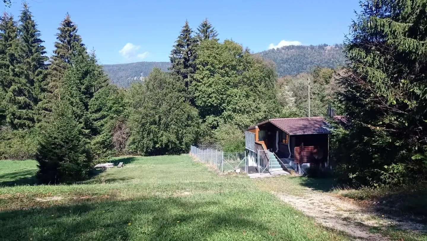 Chalet di 4,5 stanze - Un rifugio di pace alle porte di Bienne - Foto 3 di 13