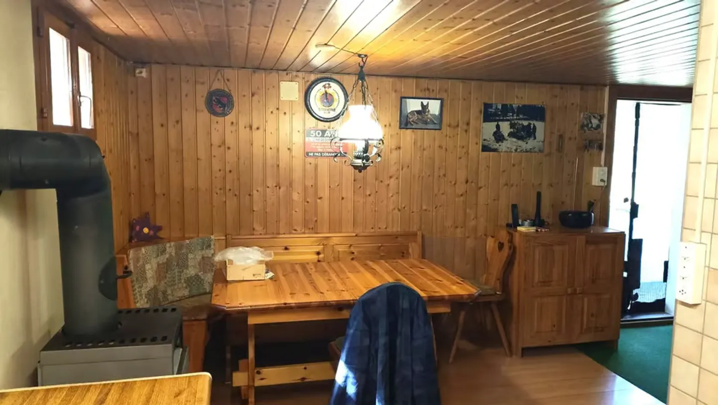 Chalet di 4,5 stanze - Un rifugio di pace alle porte di Bienne - Foto 7 di 13