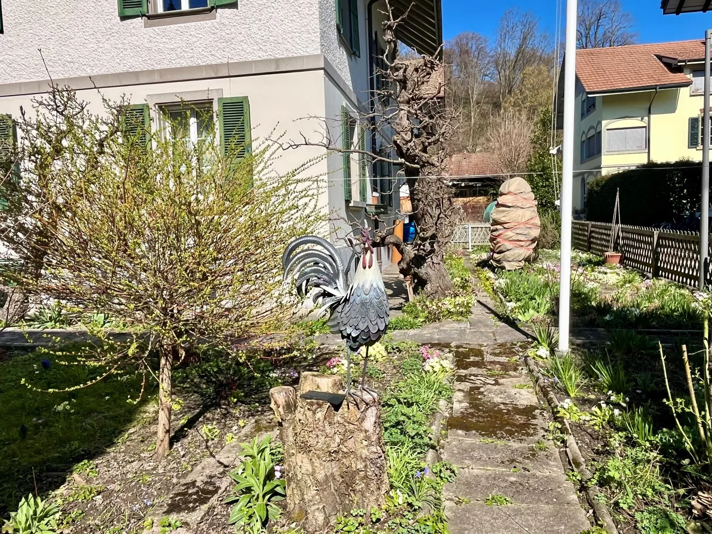 Maison multifamiliale historique avec trois unités résidentielles à Burgdorf - Photo 2 sur 17