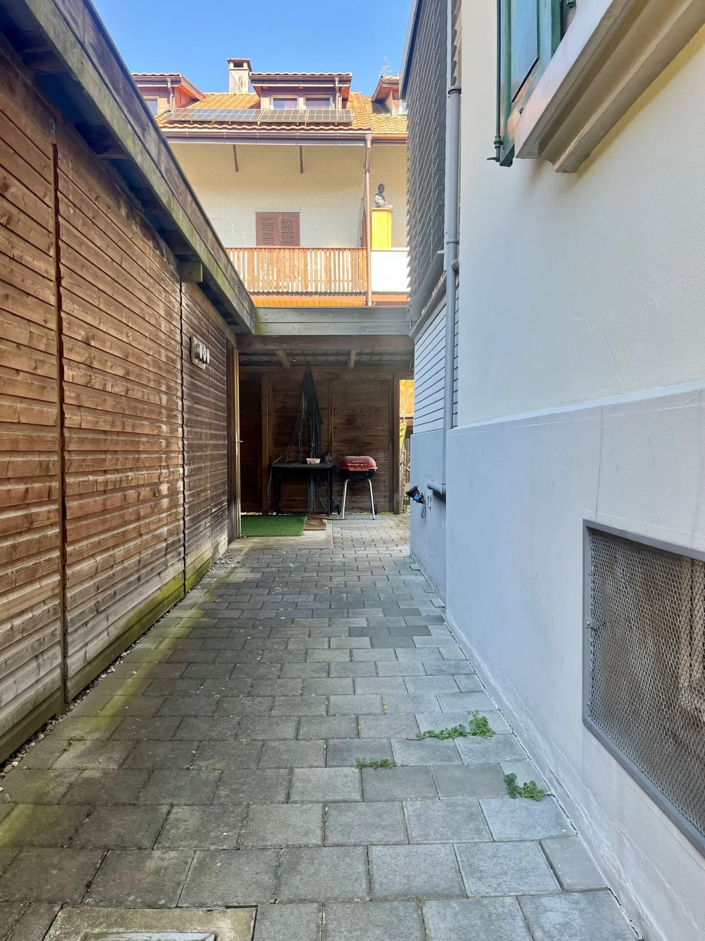 Maison multifamiliale historique avec trois unités résidentielles à Burgdorf - Photo 14 sur 17