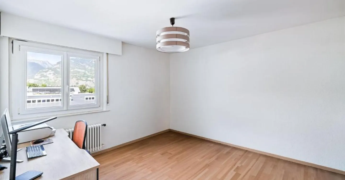 Attique spacieux à Conthey - Photo 11 sur 12