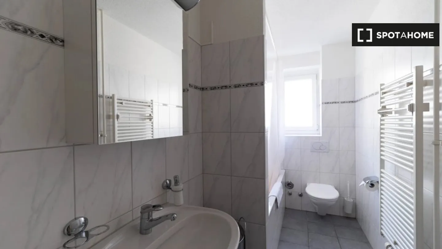 Scopri, visita e affitta la tua nuova casa online con piena fiducia. - Foto 2 di 10