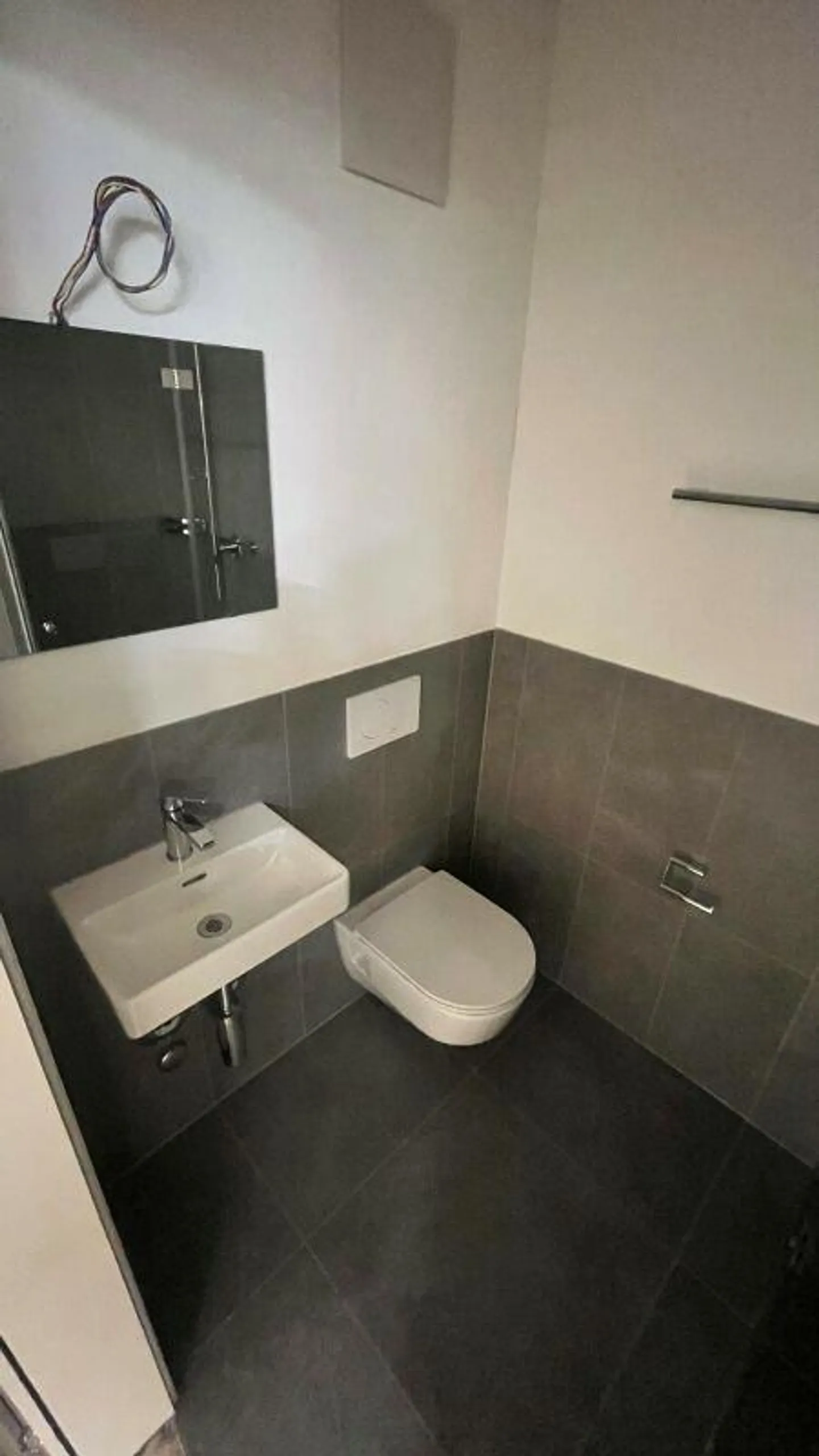 Bureau ou local commercial dans le meilleur emplacement de la vieille ville - Photo 7 sur 8