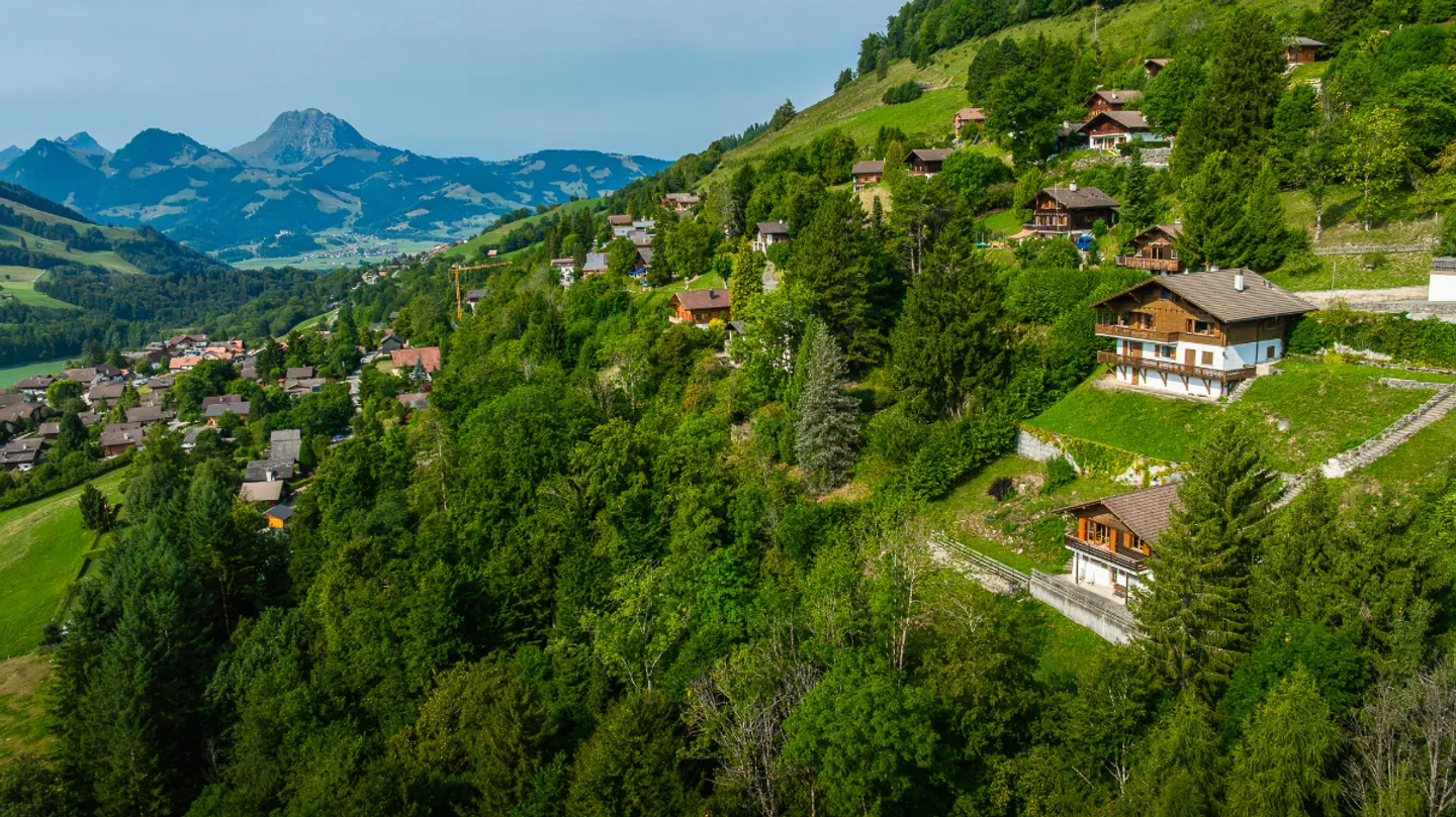 Relax e tranquillità: il tuo nido accogliente a Crésuz - Foto 4 di 13