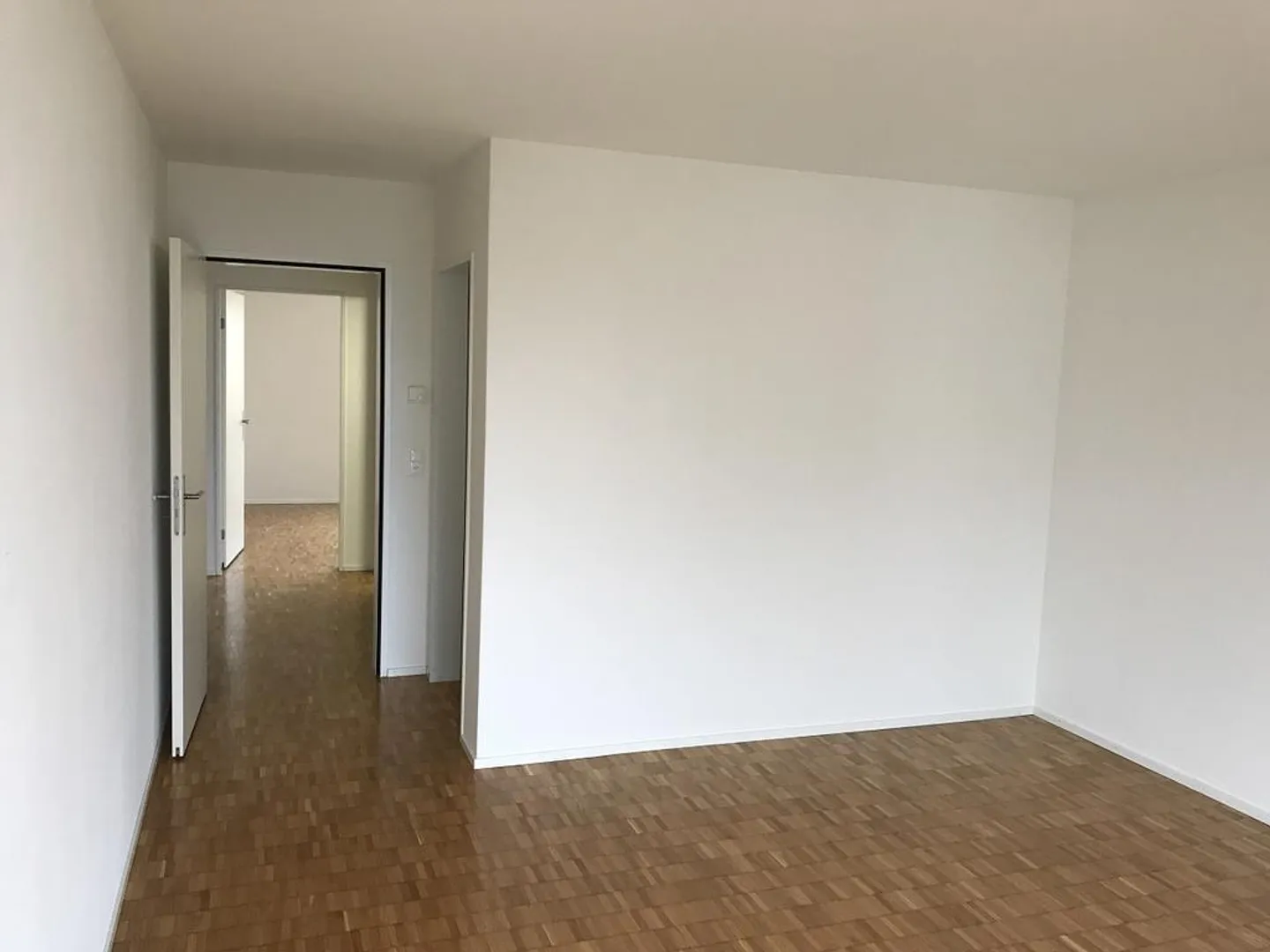 Moderne Wohnung mit Sitzplatz - Foto 7 von 12