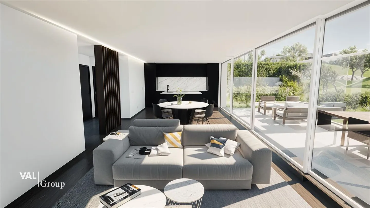 Geräumig und hell, mit wunderschönem Außenbereich - Foto 2 von 4