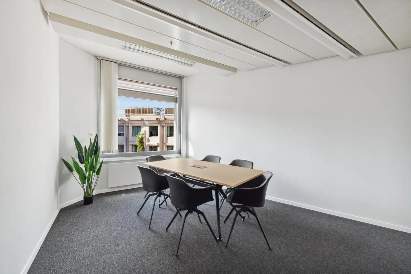 Bureau moderne à Grand-Saconnex - Photo 2 sur 10