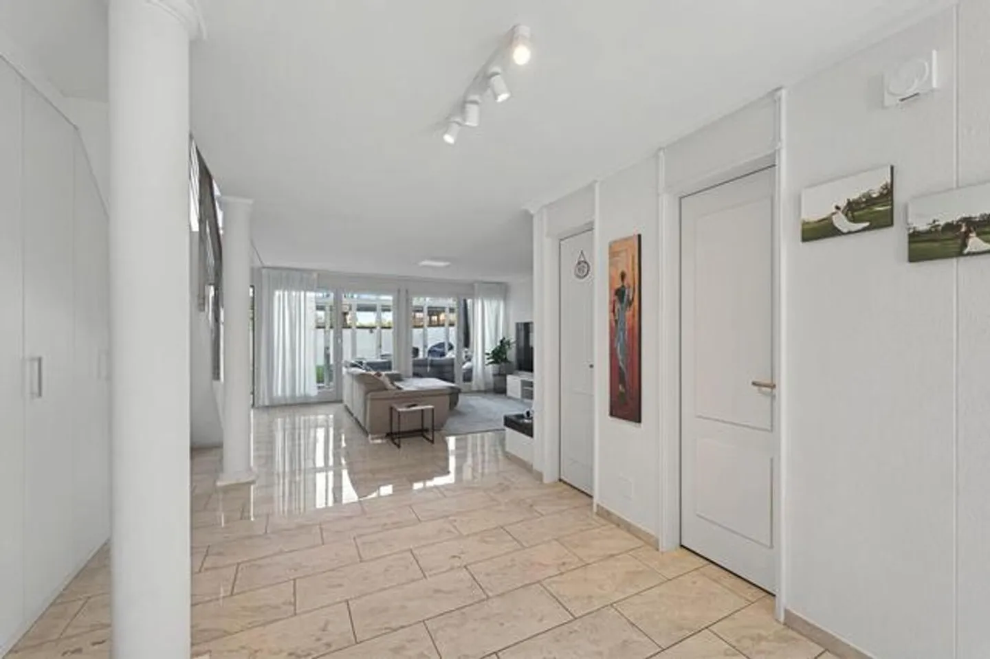 A home of your own in a great location for a small family - Best price - - Photo 8 of 13