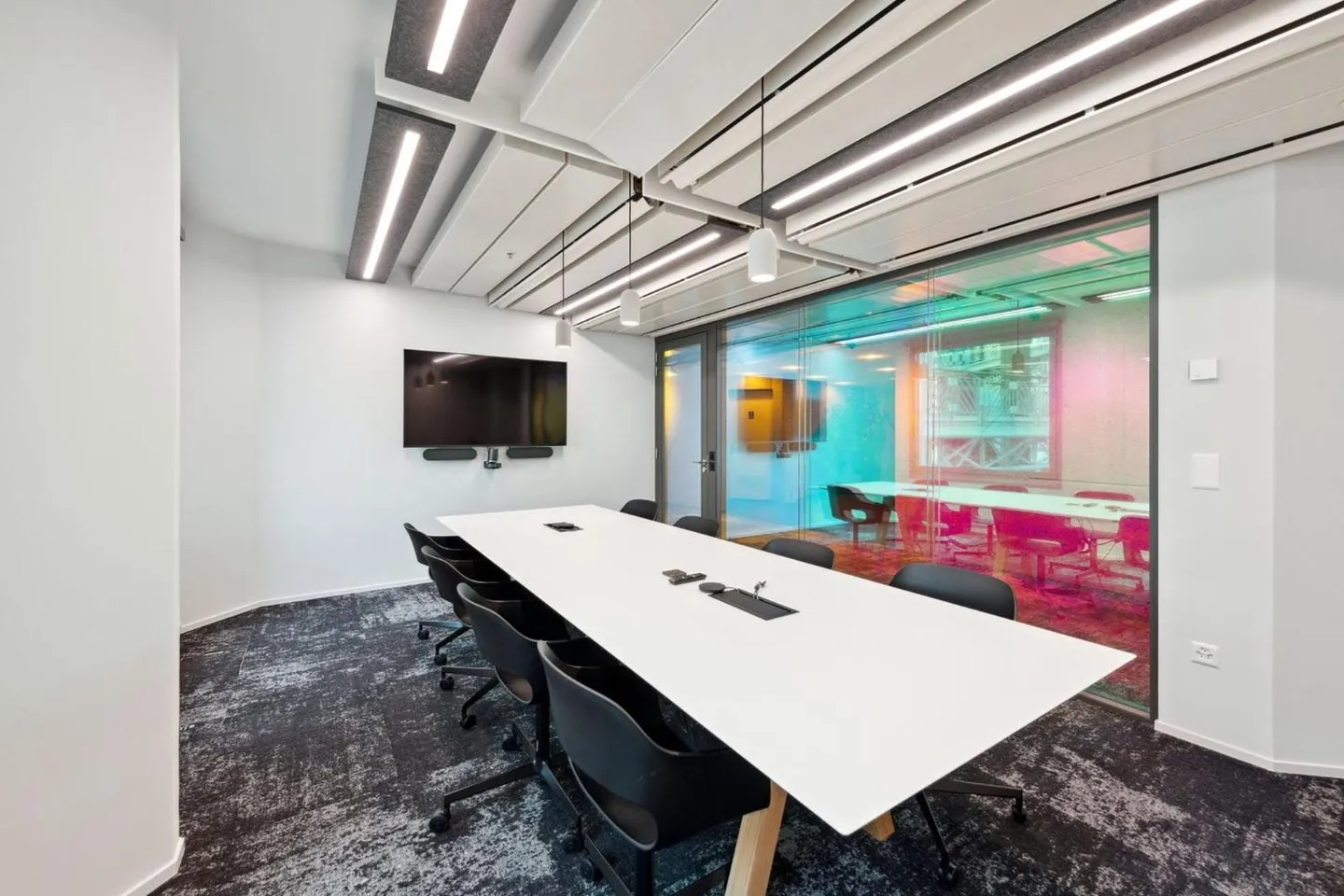 Office 1 room - Photo 11 of 13