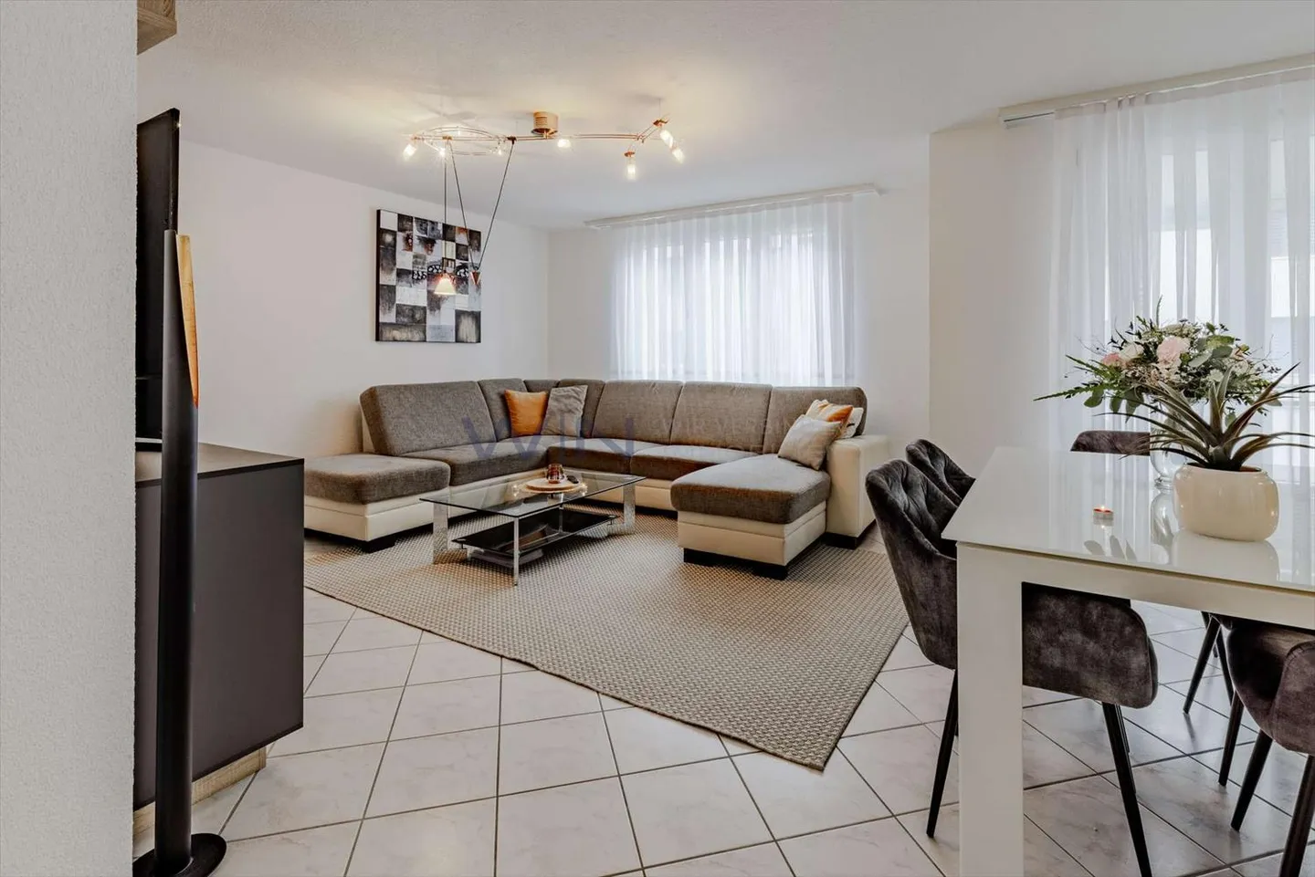 Appartamento in vendita - Foto 1 di 11