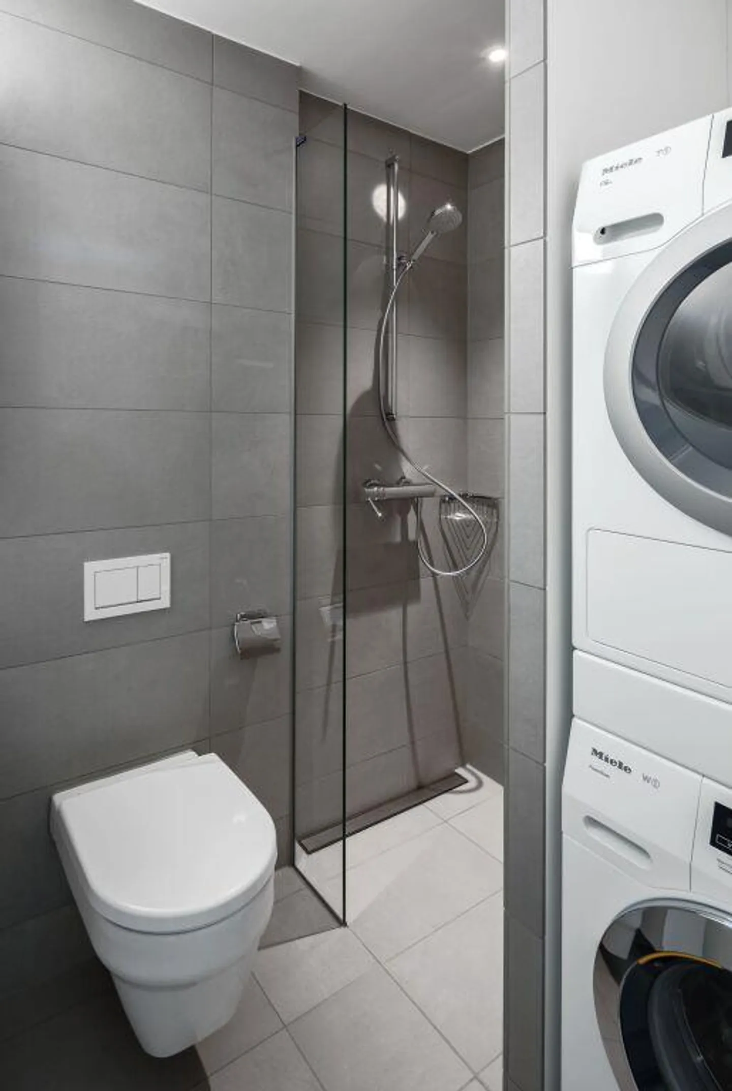 Appartement de luxe - Appartement de 4,5 pièces dans un emplacement privilégié disponible immédiatement - Photo 5 sur 8