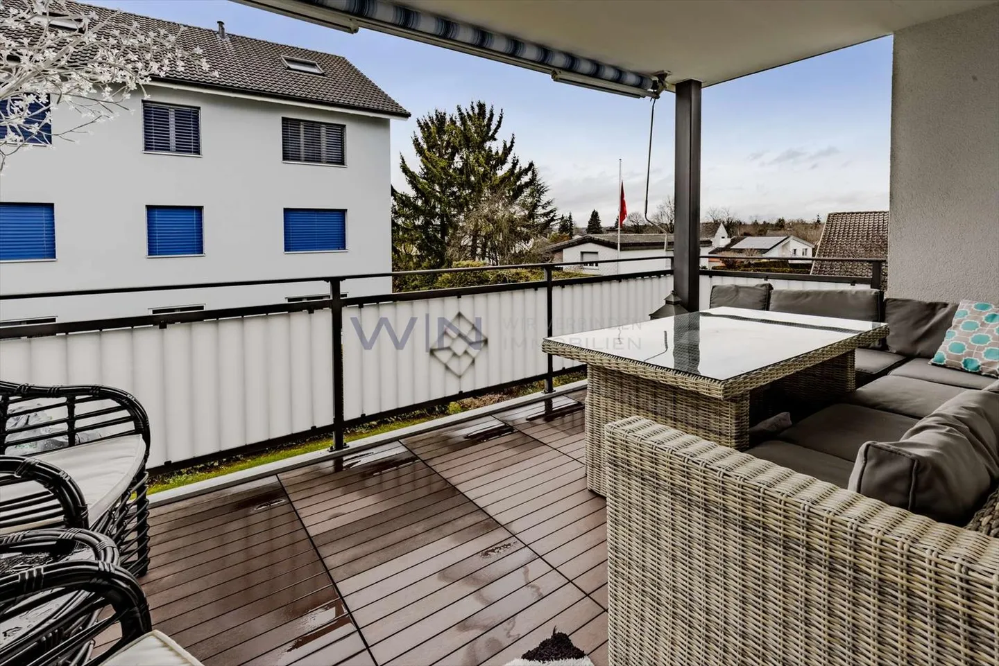 Appartamento in vendita - Foto 4 di 11