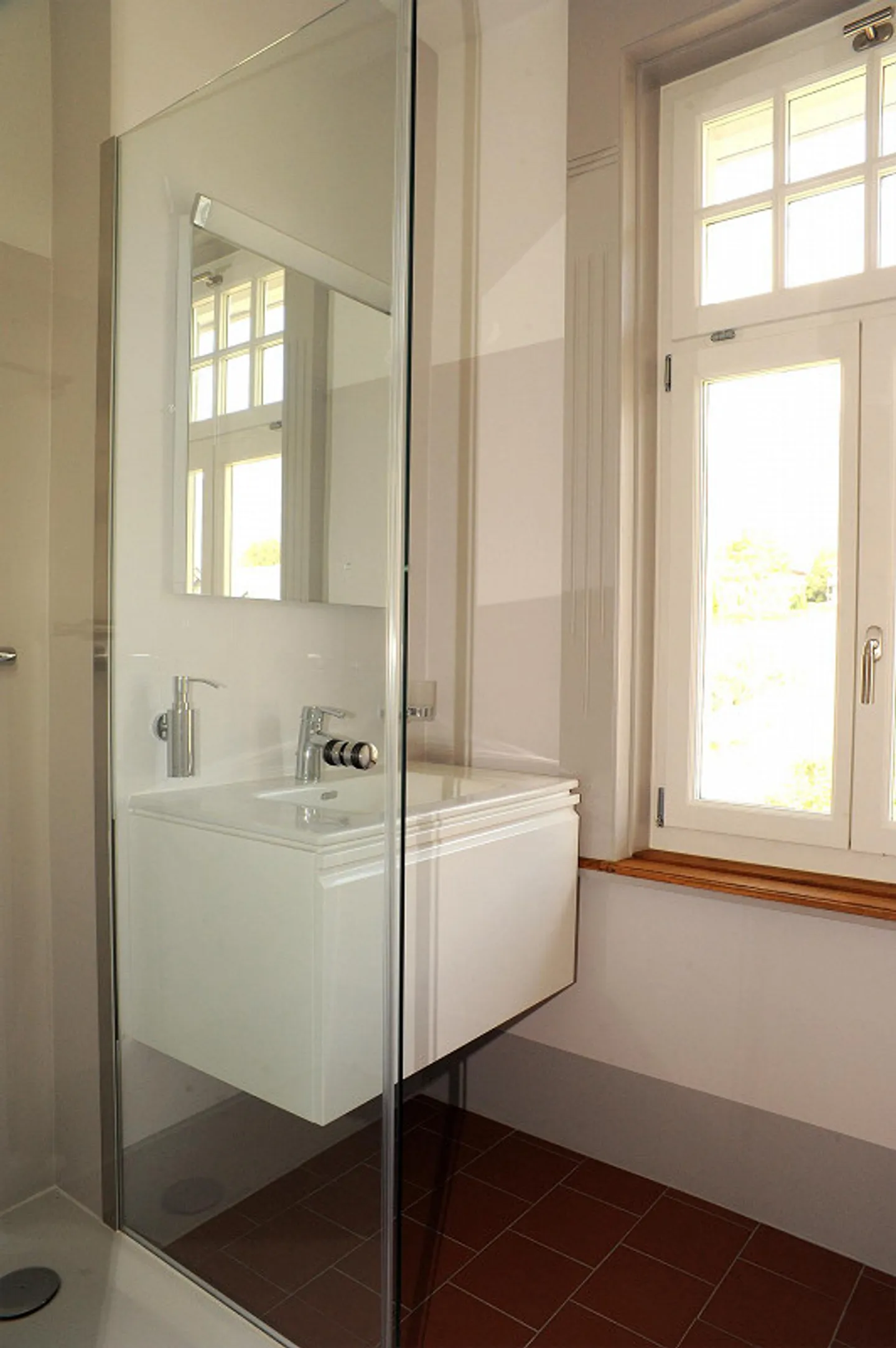 Appartamento di 4 stanze con balcone - Foto 5 di 9