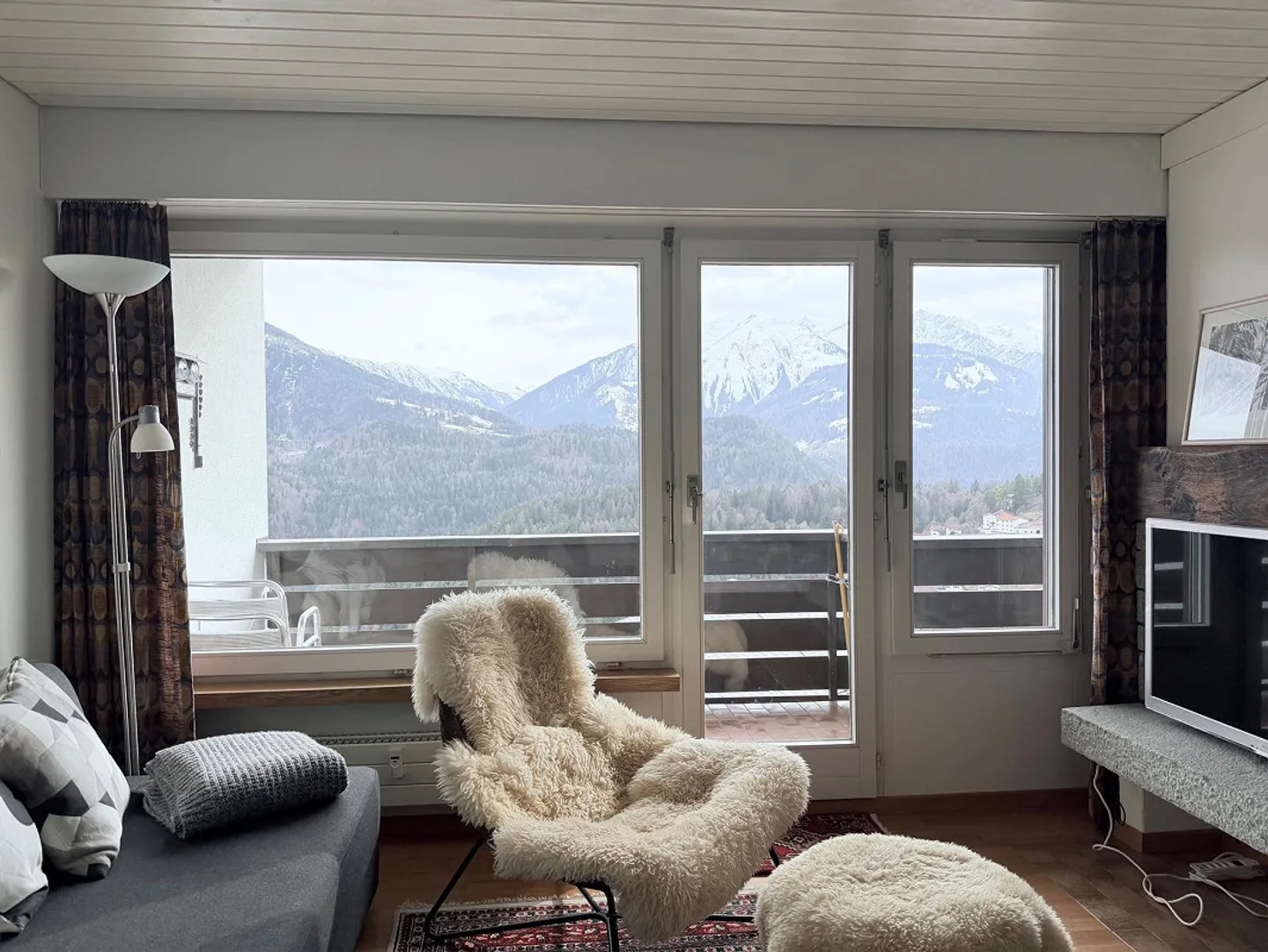 Appartamento soleggiato di 1,5 stanze a Trin - Foto 5 di 8