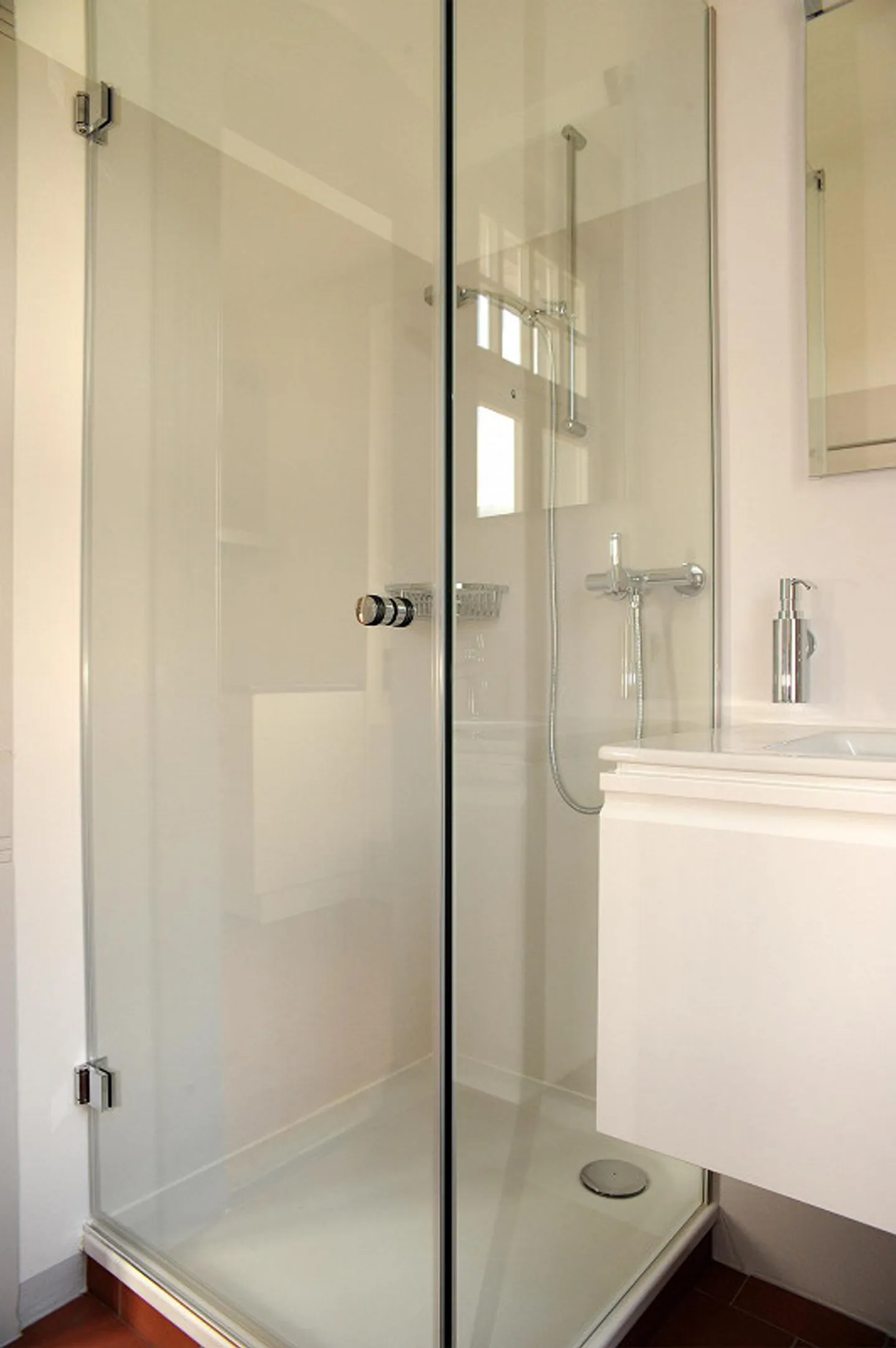 Appartamento di 4 stanze con balcone - Foto 6 di 9