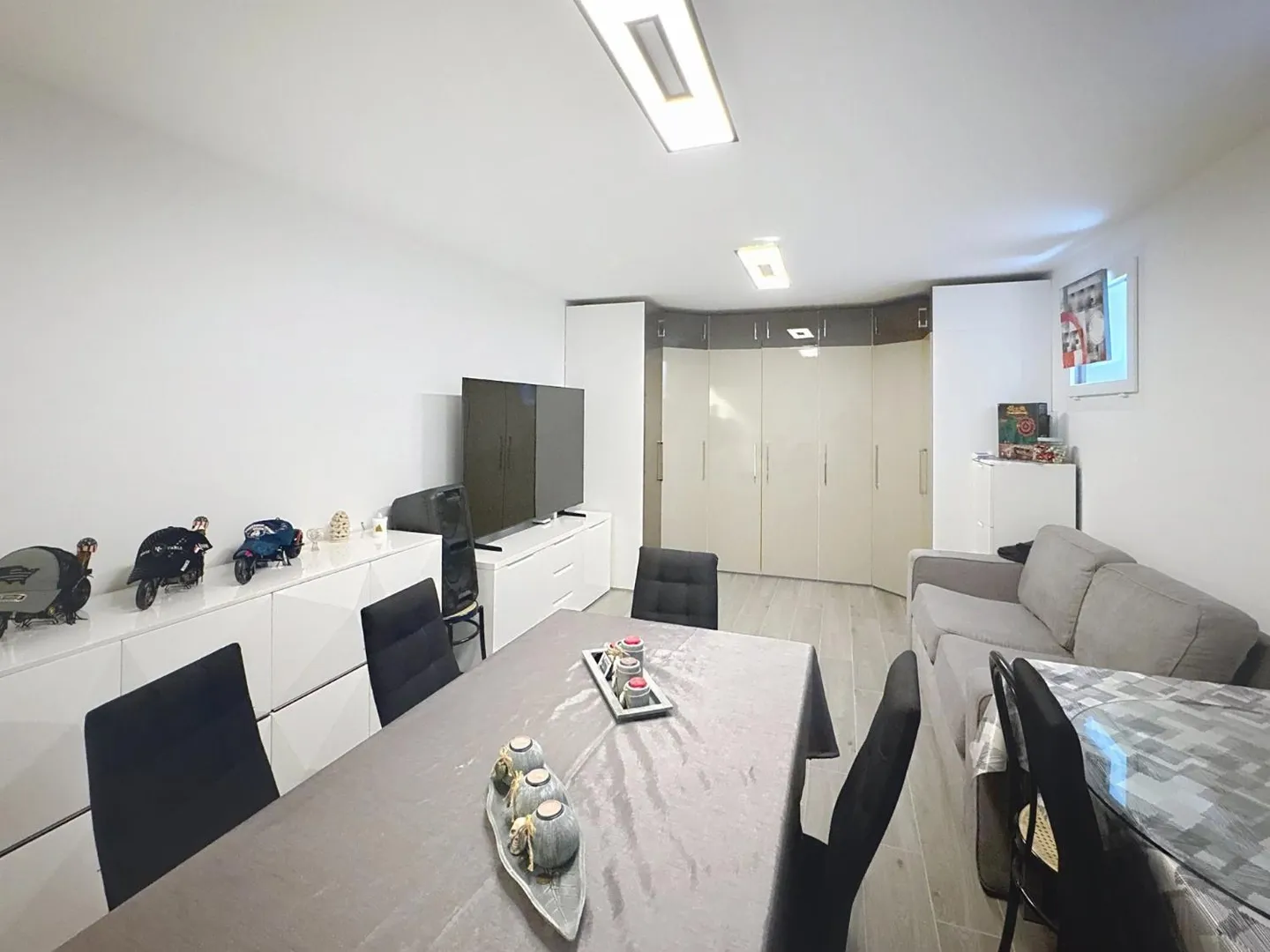 New Villa in Triplex - Photo 10 of 13