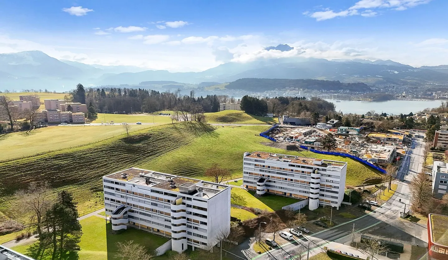 EXCLUSIVE 6.5-ROOM PENTHOUSE MAISONETTE IN THE CITY OF LUCERNE – PLENTY OF SPACE FOR YOUR LIVING IDEAS ***** - Photo 16 of 20