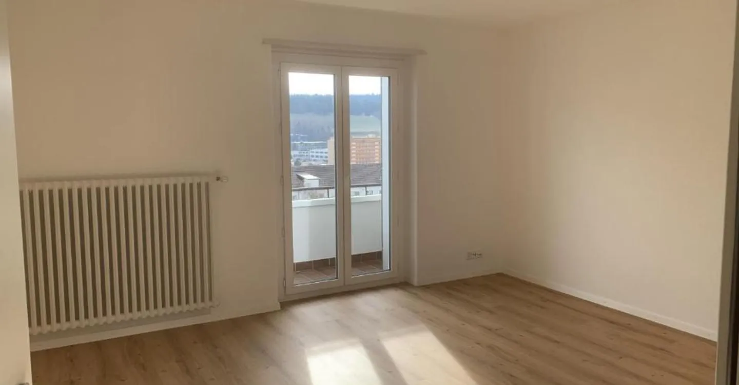 Charming 3-Room Apartment - Photo 4 of 7