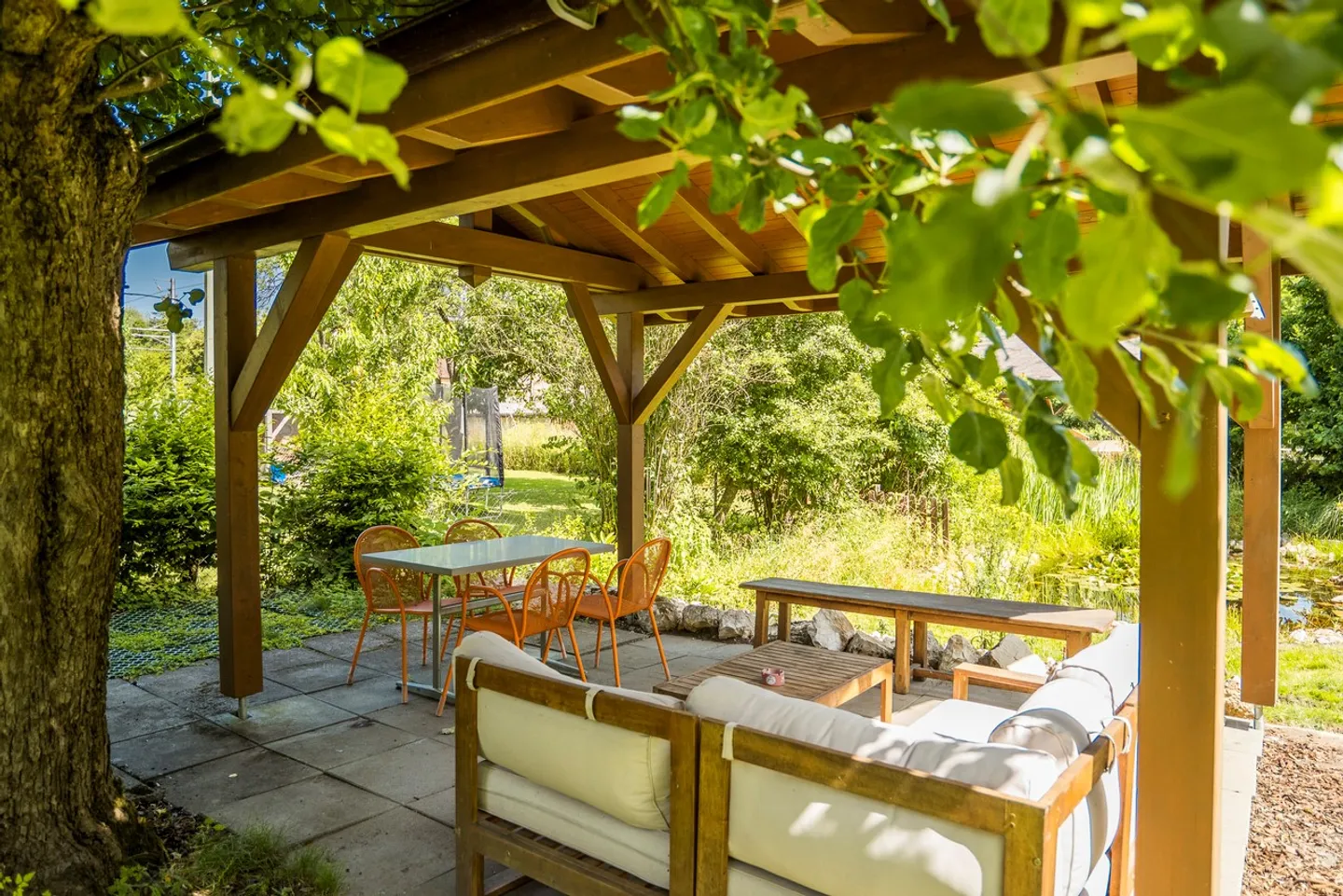 Residenza di carattere con 4 appartamenti - Foto 3 di 13