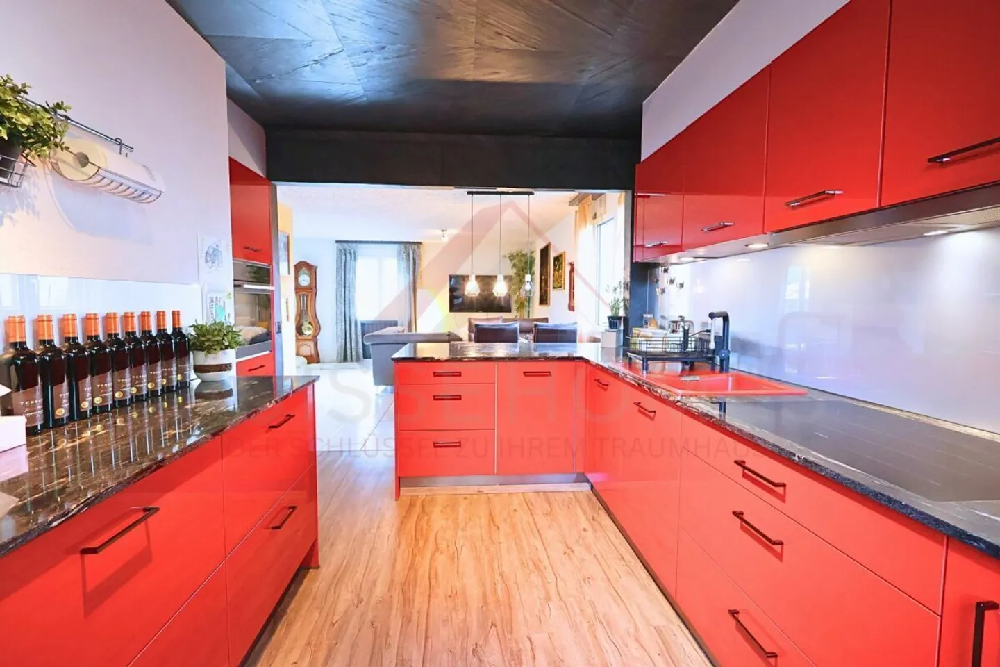 Stylish Family Paradise with Pool & Sauna - Charming Single-Family Home in a Quiet Location in Kestenholz - Photo 14 of 30