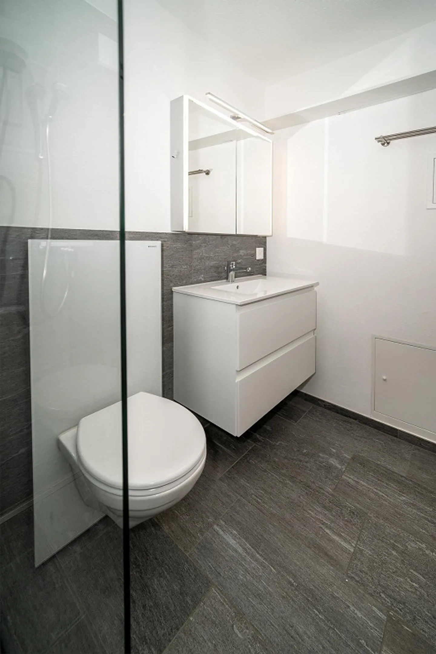 Frisch renovierte 2.5-Zimmer-Wohnung in Igis – sonnig und ruhig - Foto 6 von 11