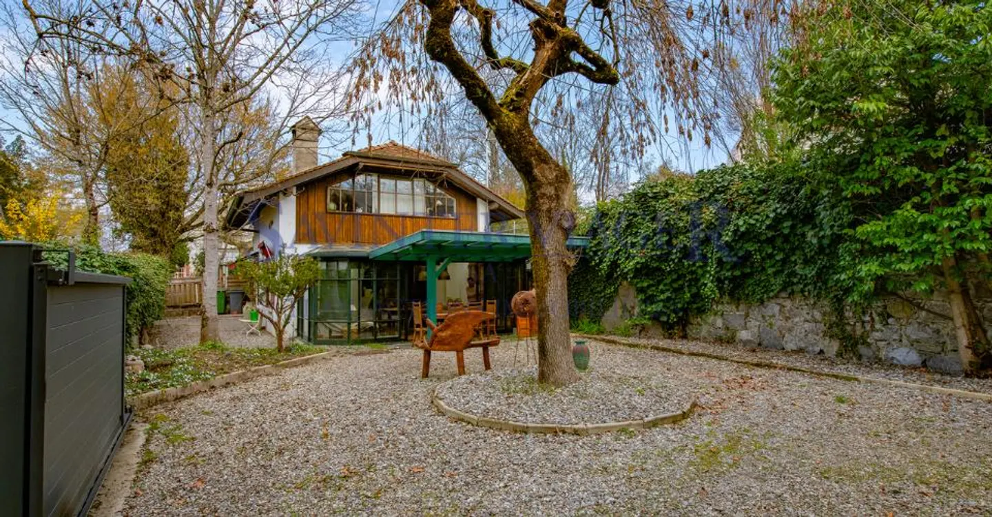 Charmante maison entre Vandoeuvres et Cologny - Foto 1 von 11