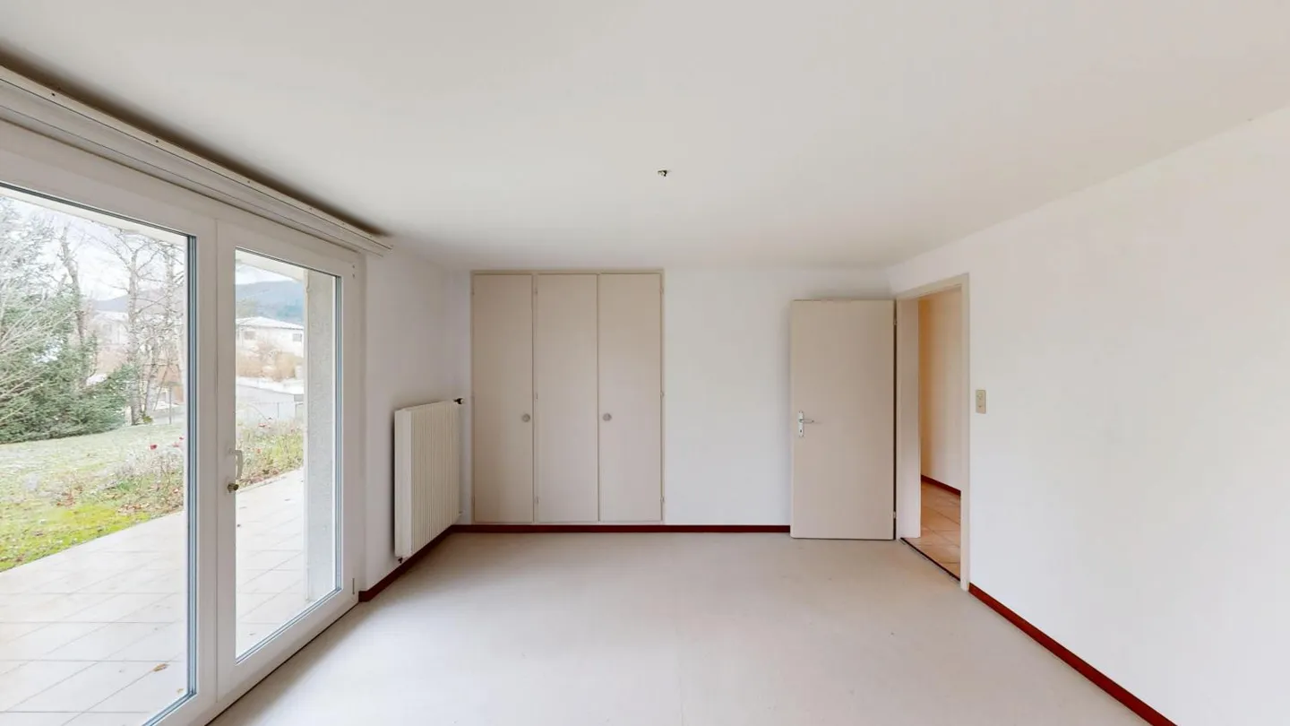 Geräumiges 7-Zimmer-Haus in Delémont - Foto 6 von 9